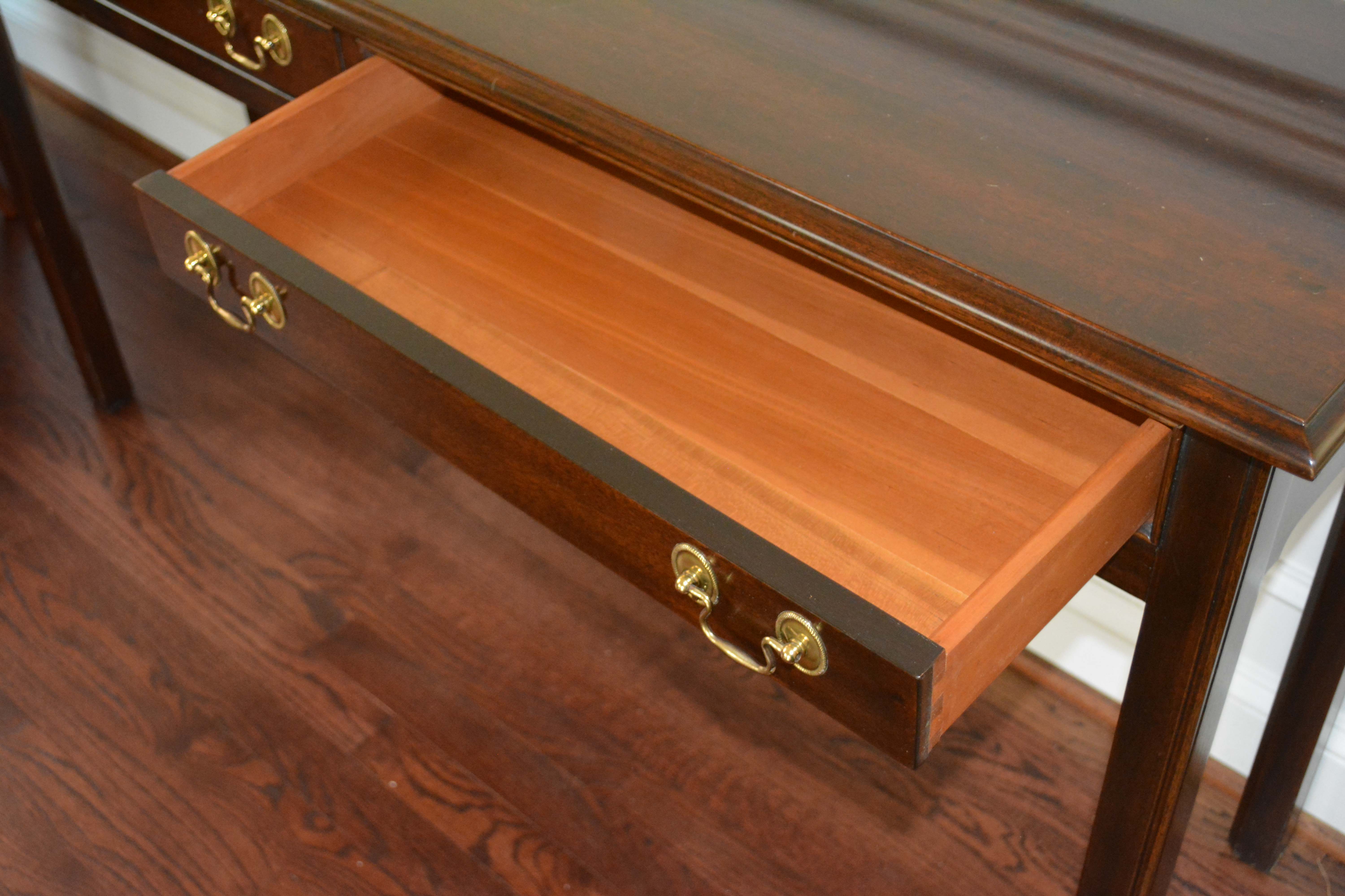 Stickley Federal Style Sofa Table with Stickley Stools