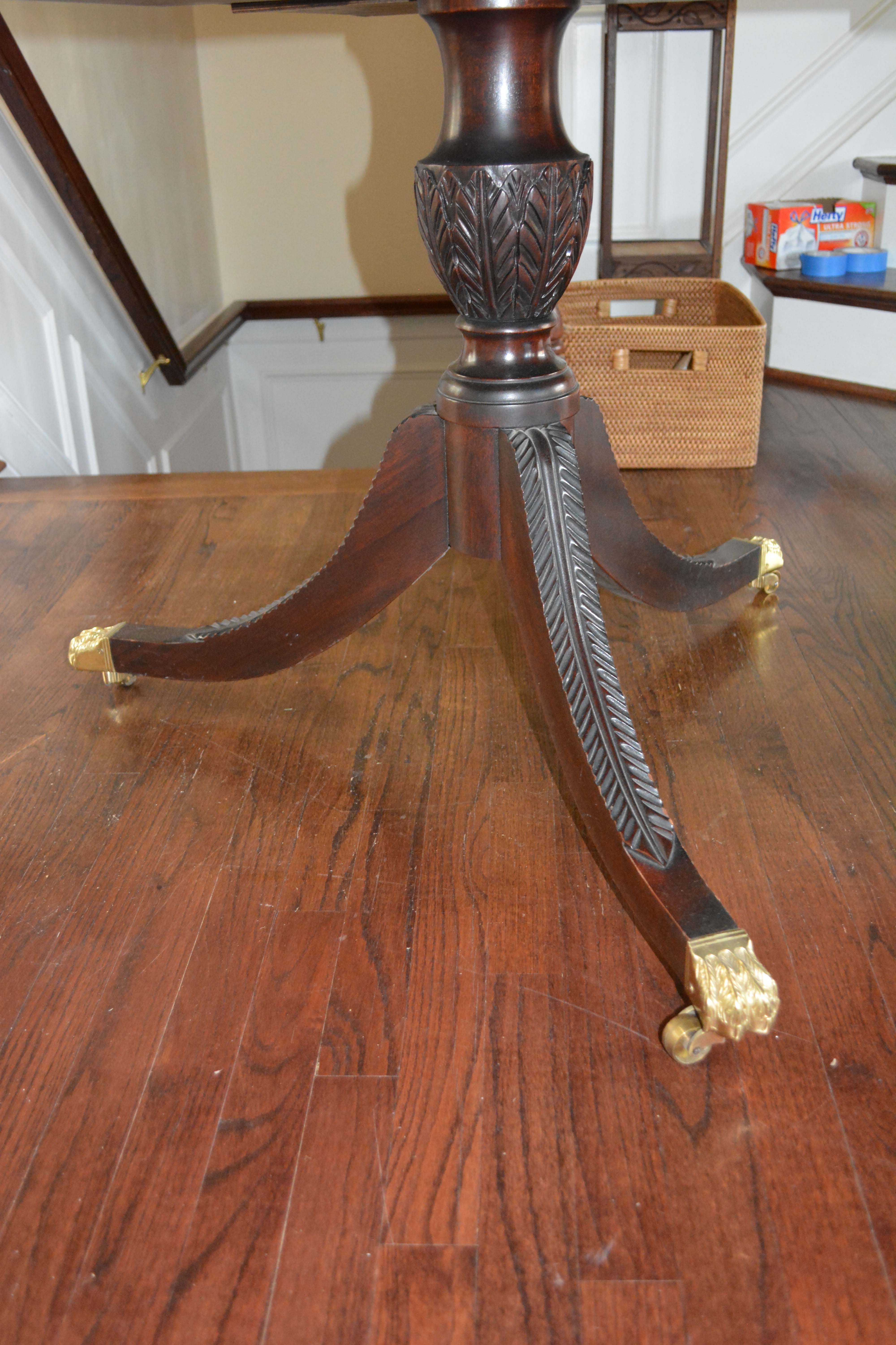 Stickley Mahogany Clipped Corner Dining Table