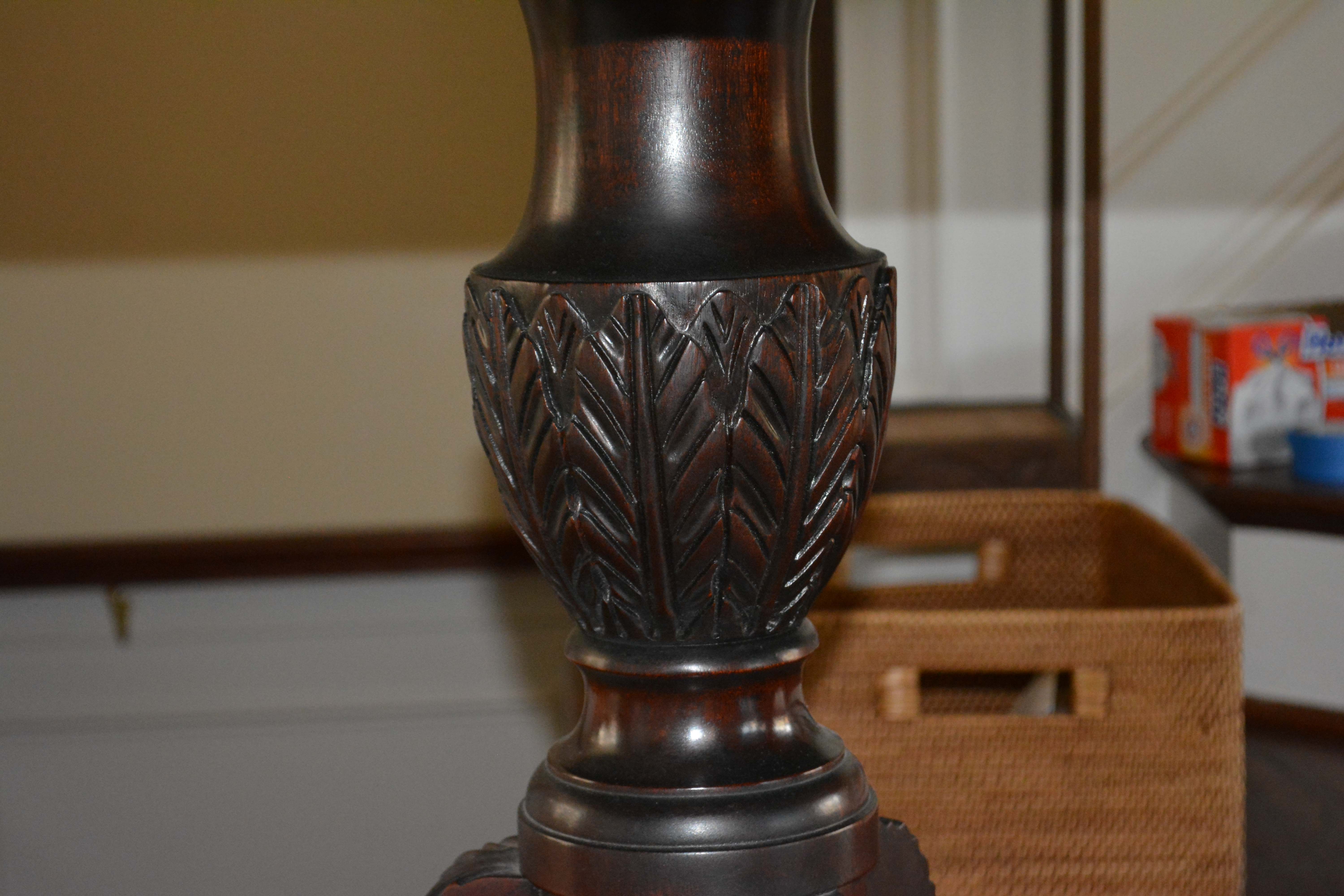 Stickley Mahogany Clipped Corner Dining Table