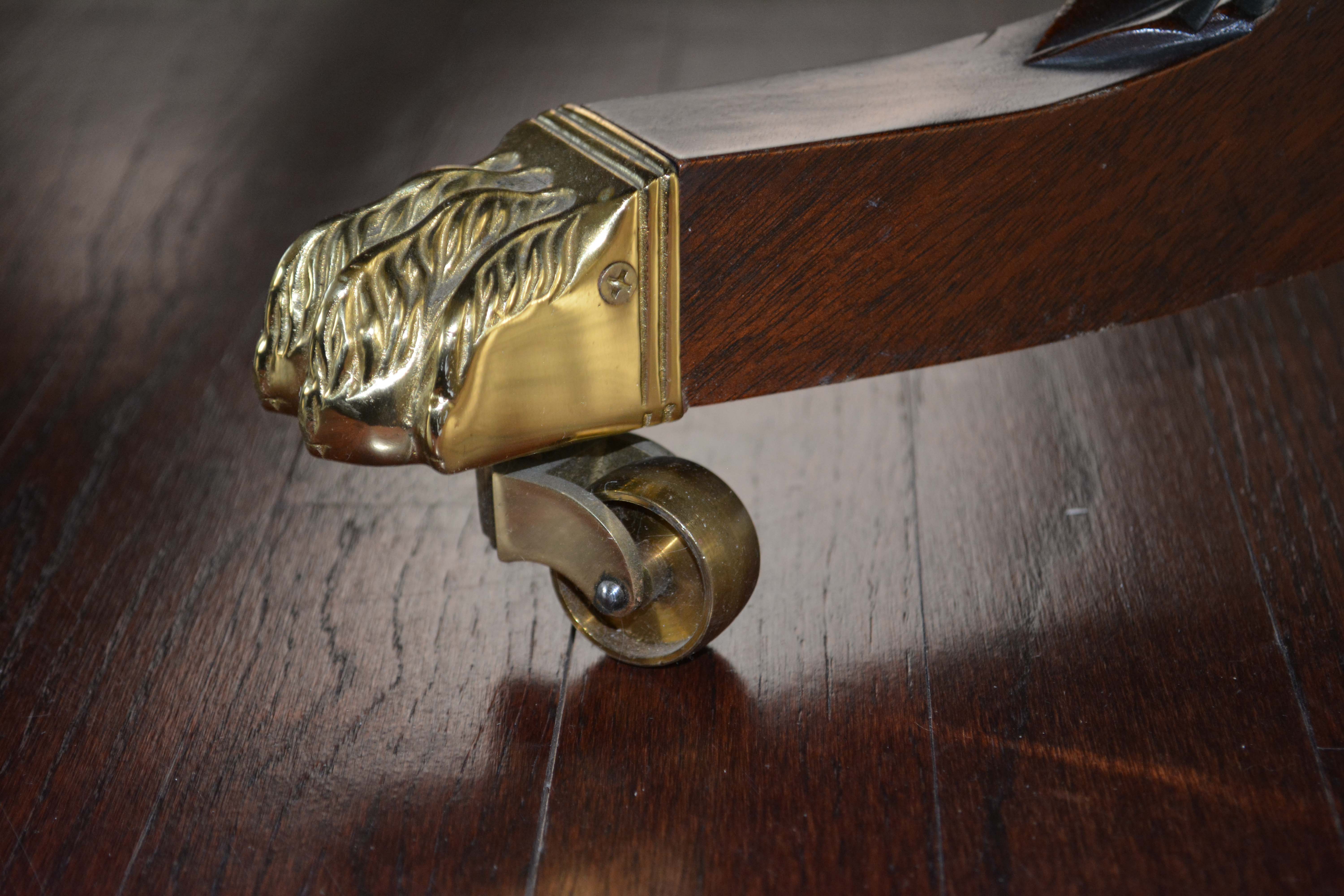 Stickley Mahogany Clipped Corner Dining Table