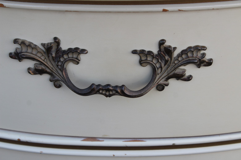 Vintage French Provincial Style Chest of Drawers by Drew