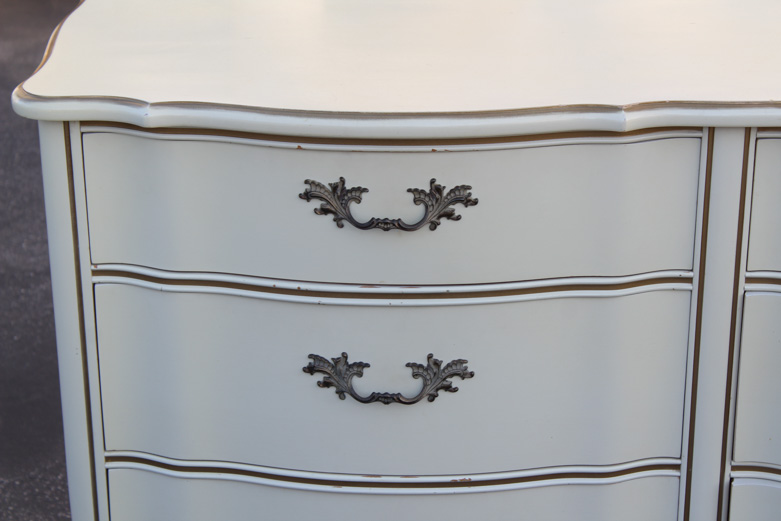 Vintage French Provincial Style Chest of Drawers by Drew
