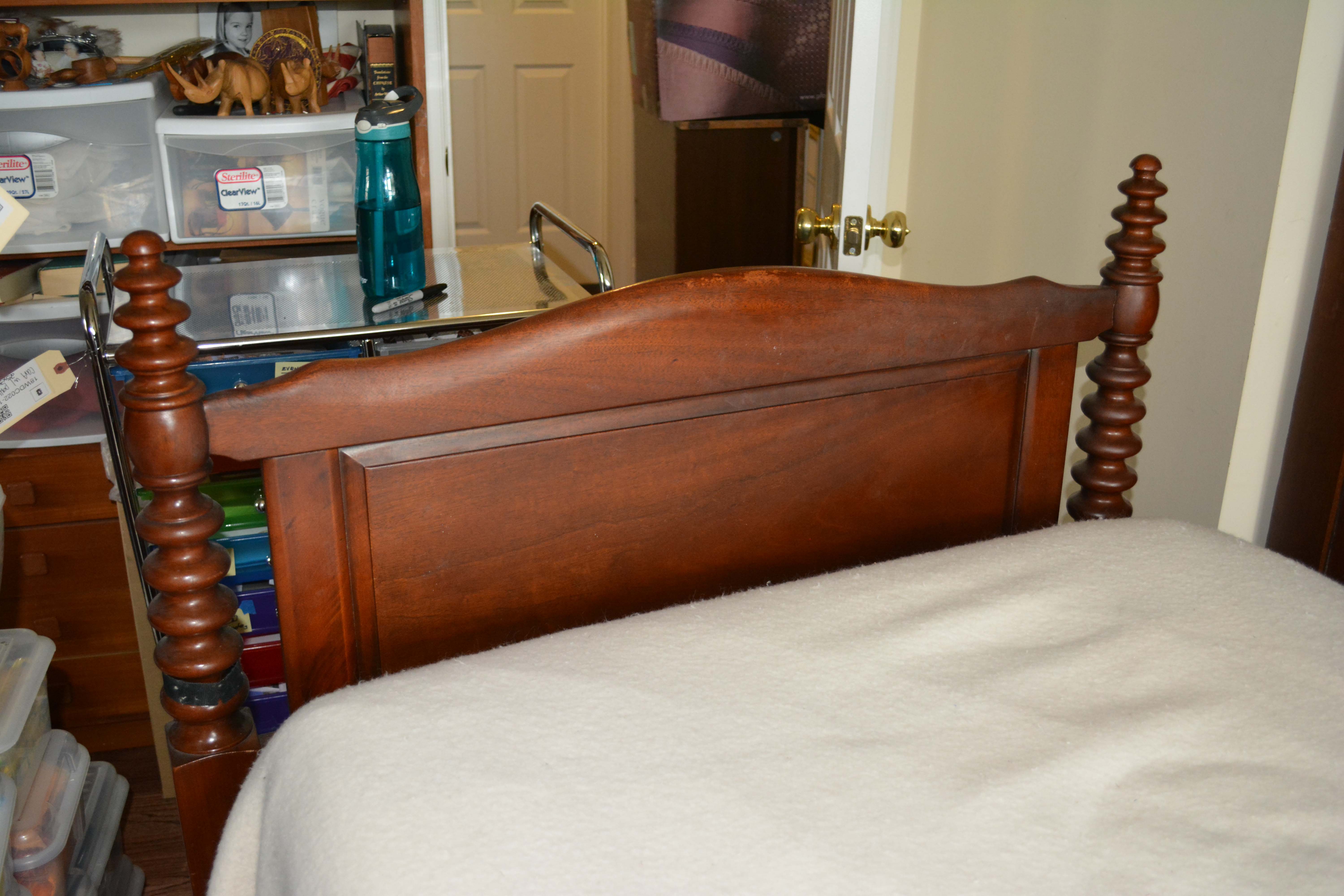 Vintage Mahogany Twin Spool Bed Frame