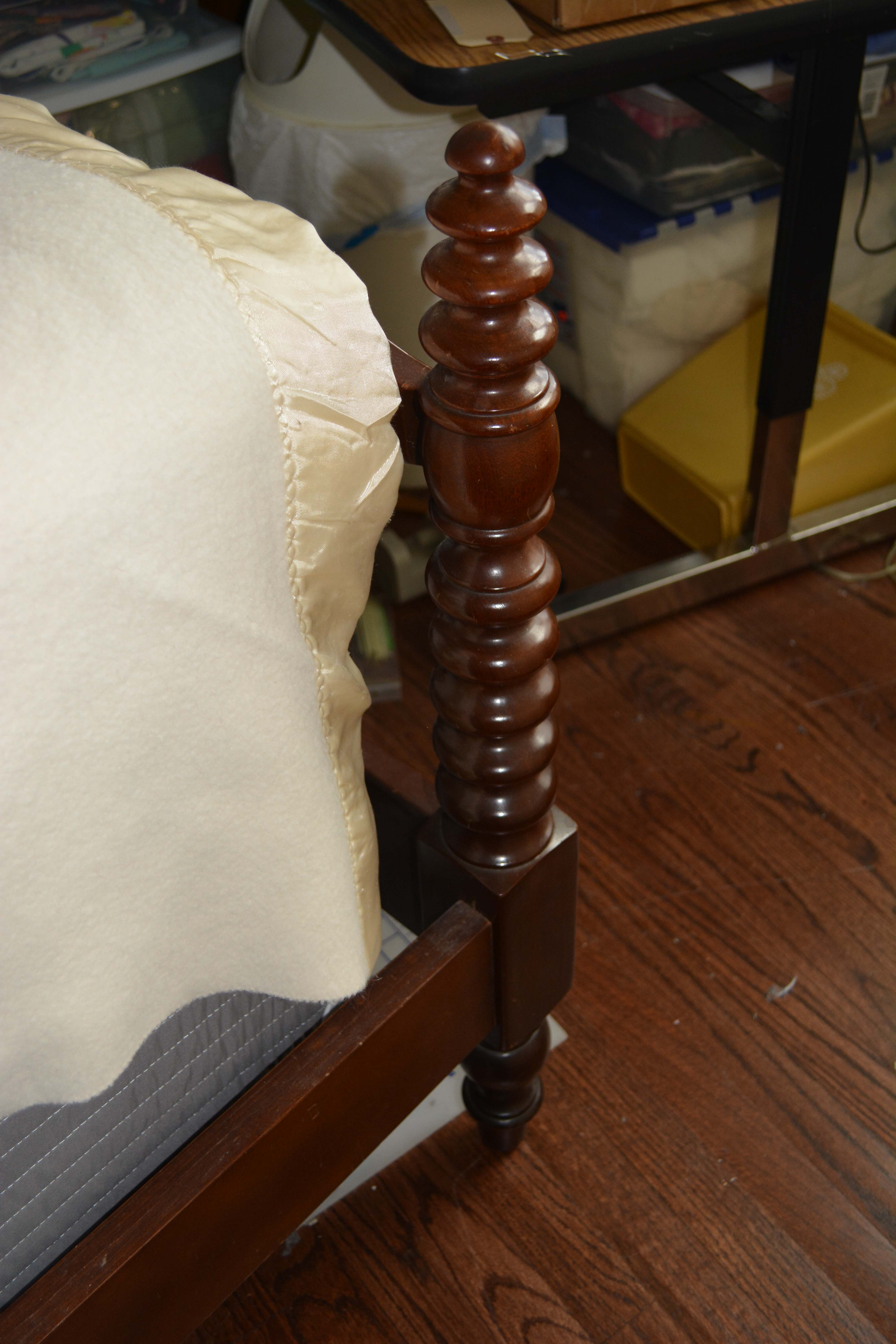 Vintage Mahogany Twin Spool Bed Frame