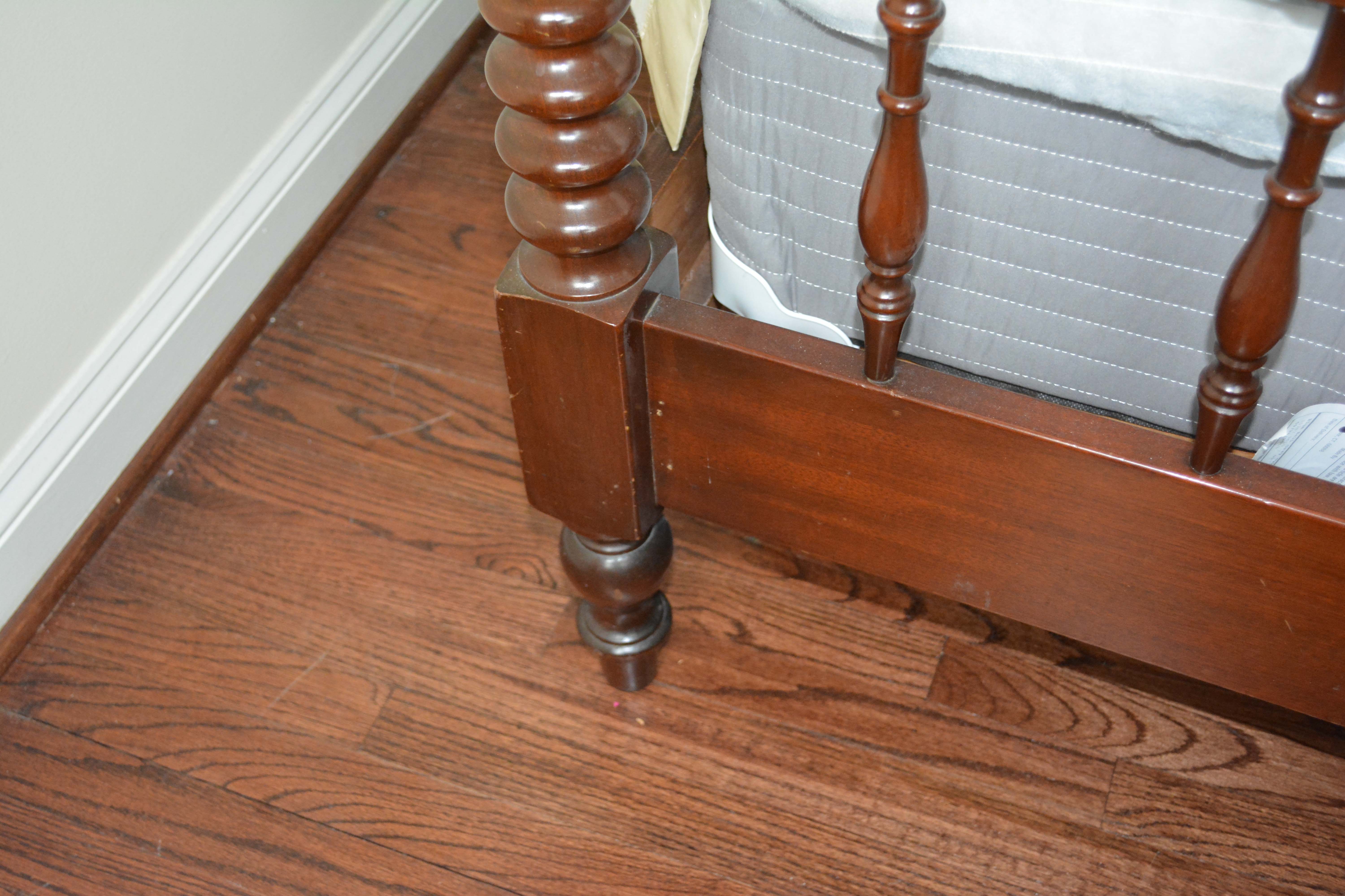 Vintage Mahogany Twin Spool Bed Frame