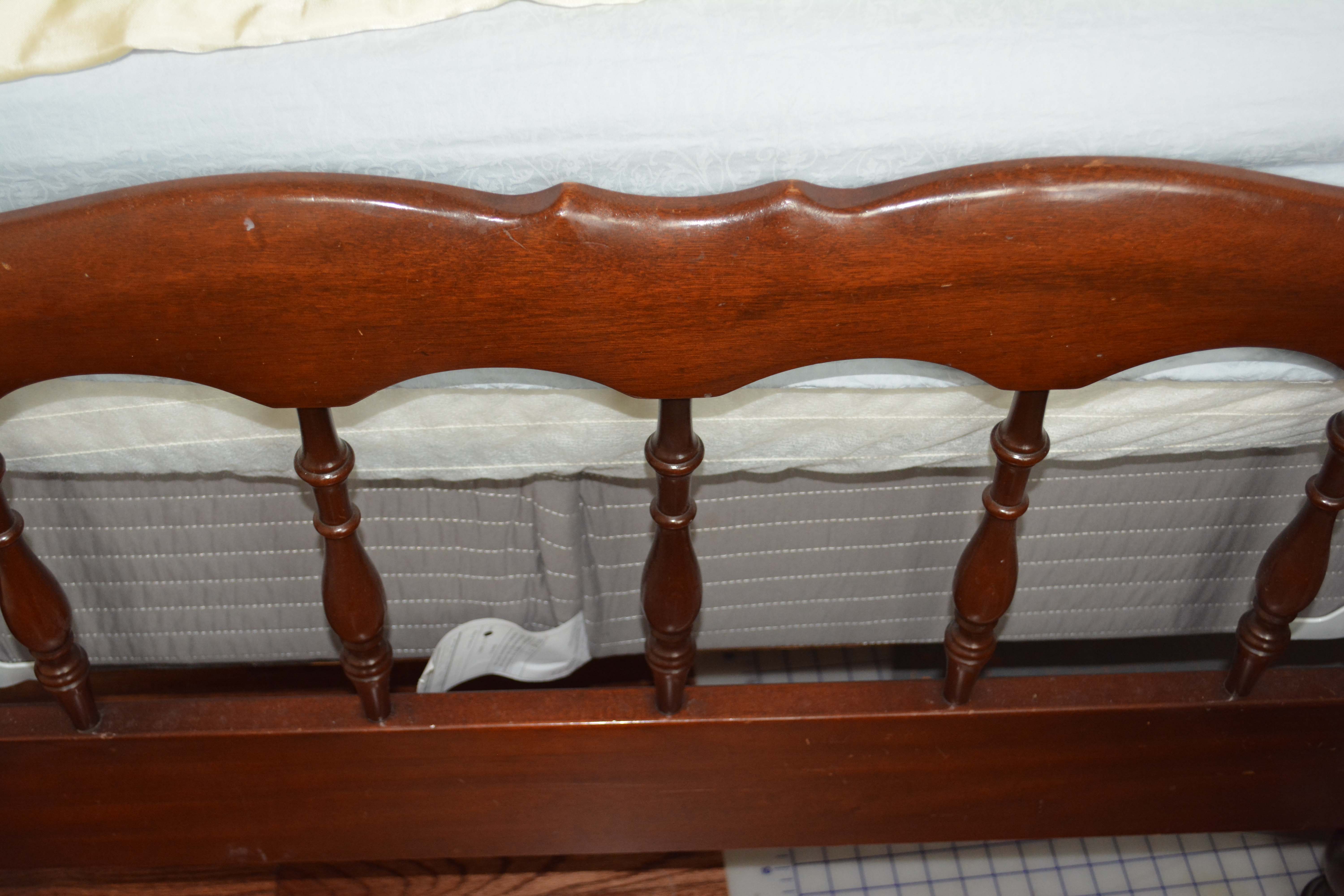Vintage Mahogany Twin Spool Bed Frame