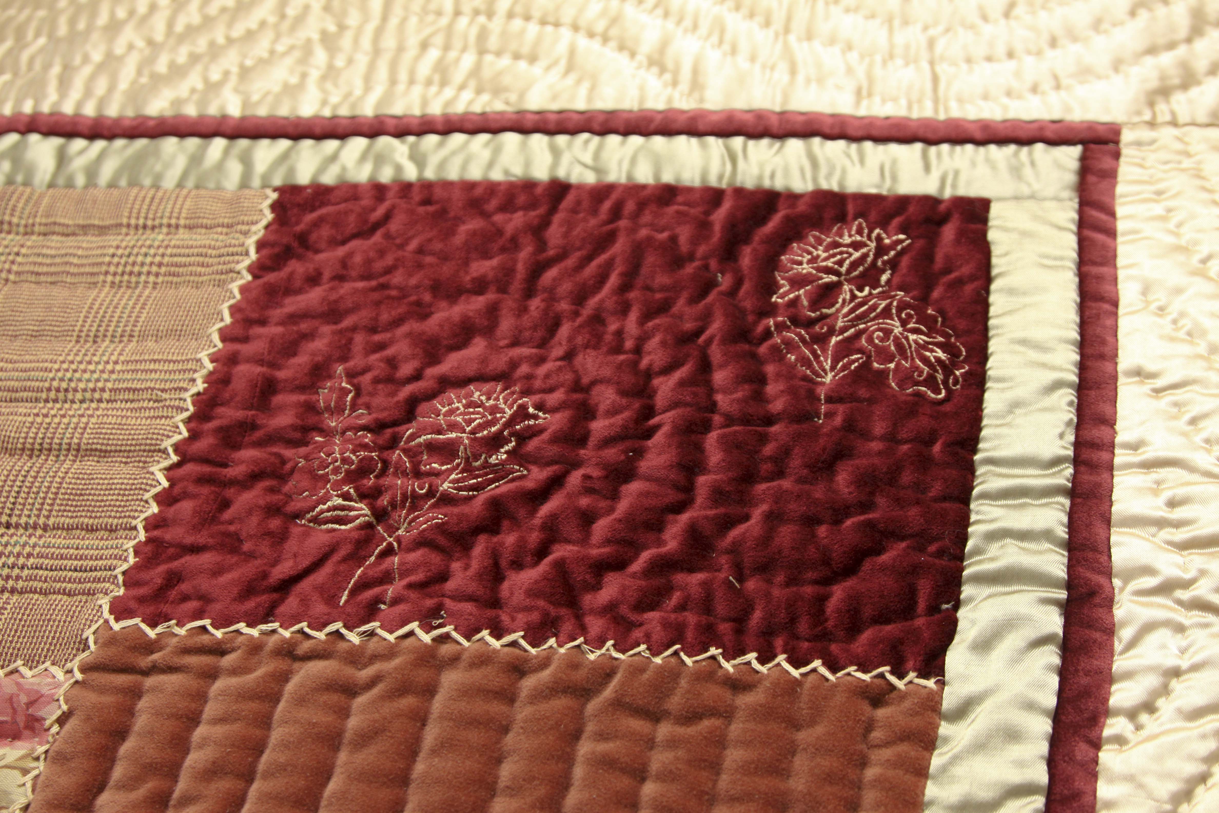 Quilt Stand and Quilts