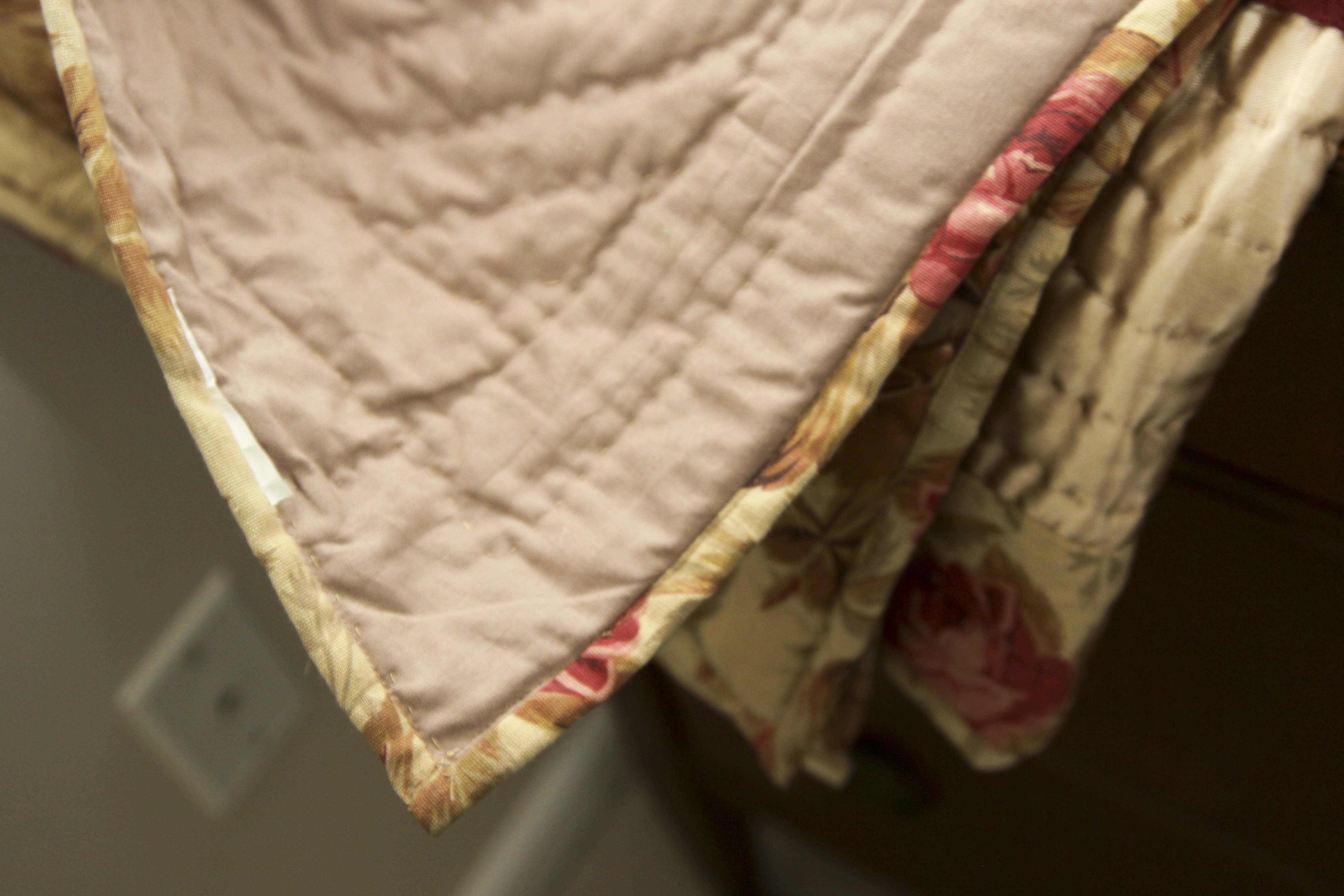 Quilt Stand and Quilts