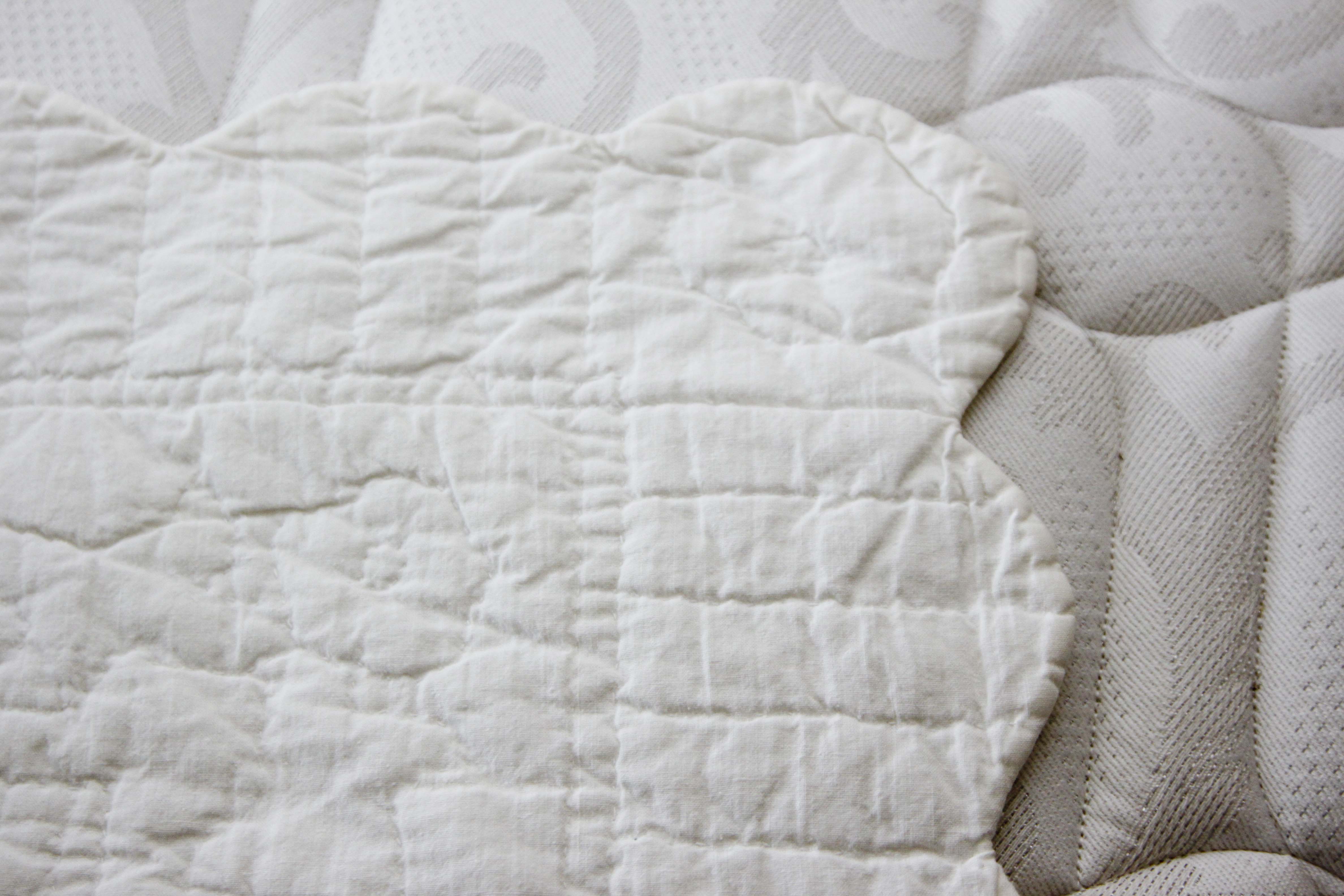 Quilt Stand and Quilts