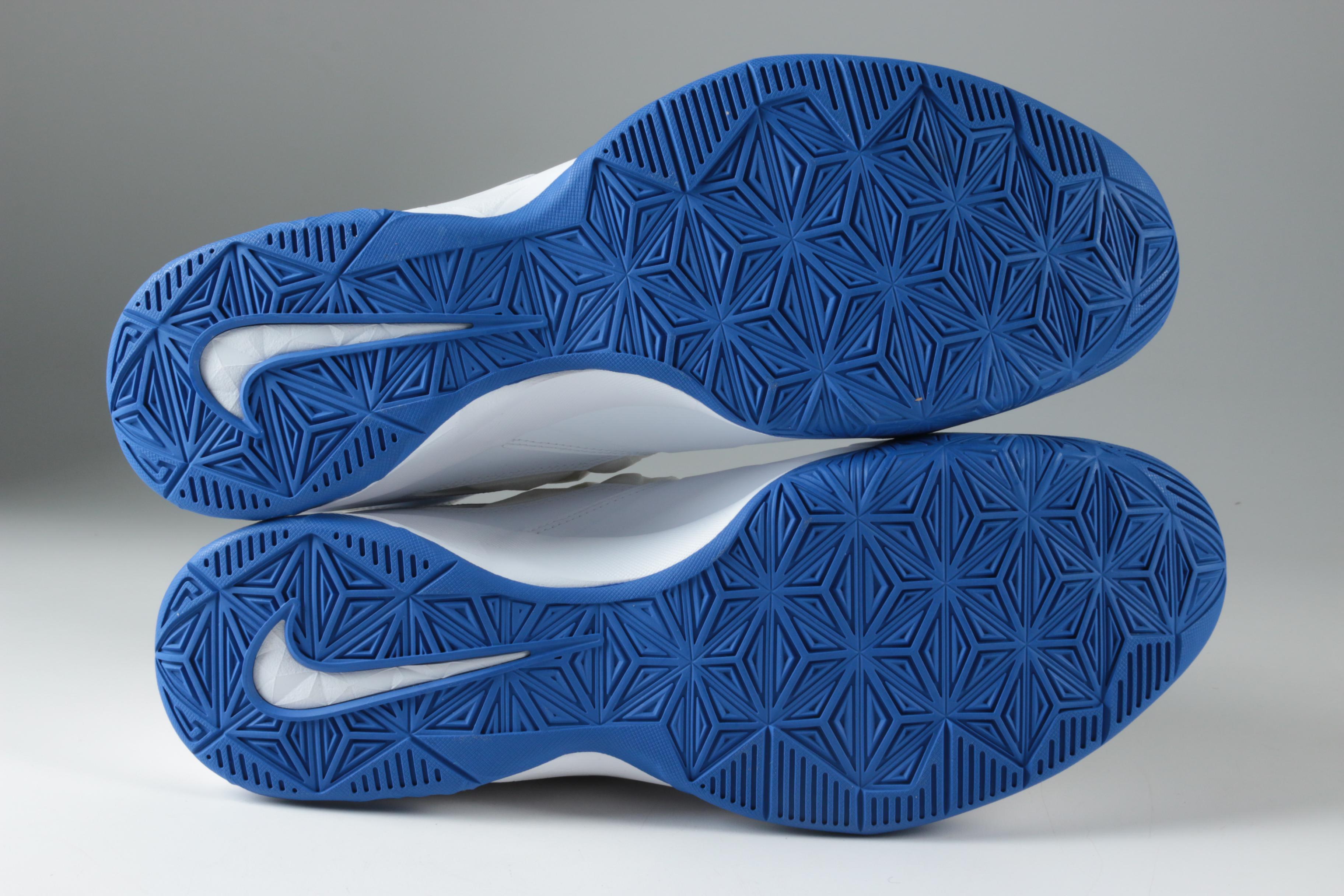 Men's UK Team Issued Nike Zoom LeBron James Soldier VII Basketball Sneakers