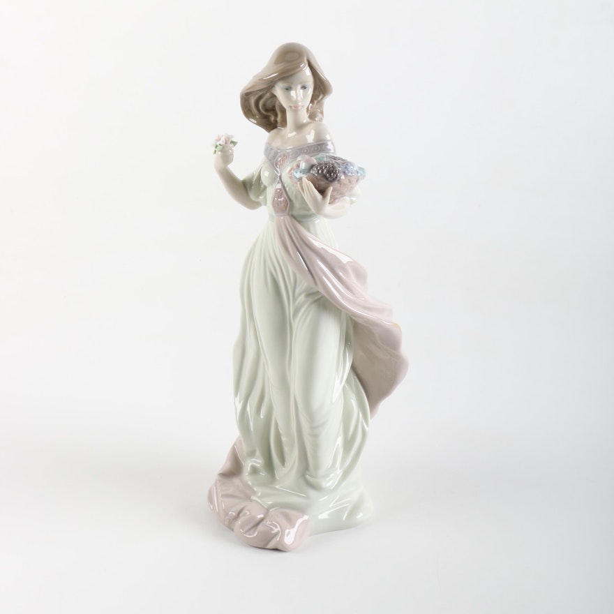 Lladró "Autumn Romance" Porcelain Figurine