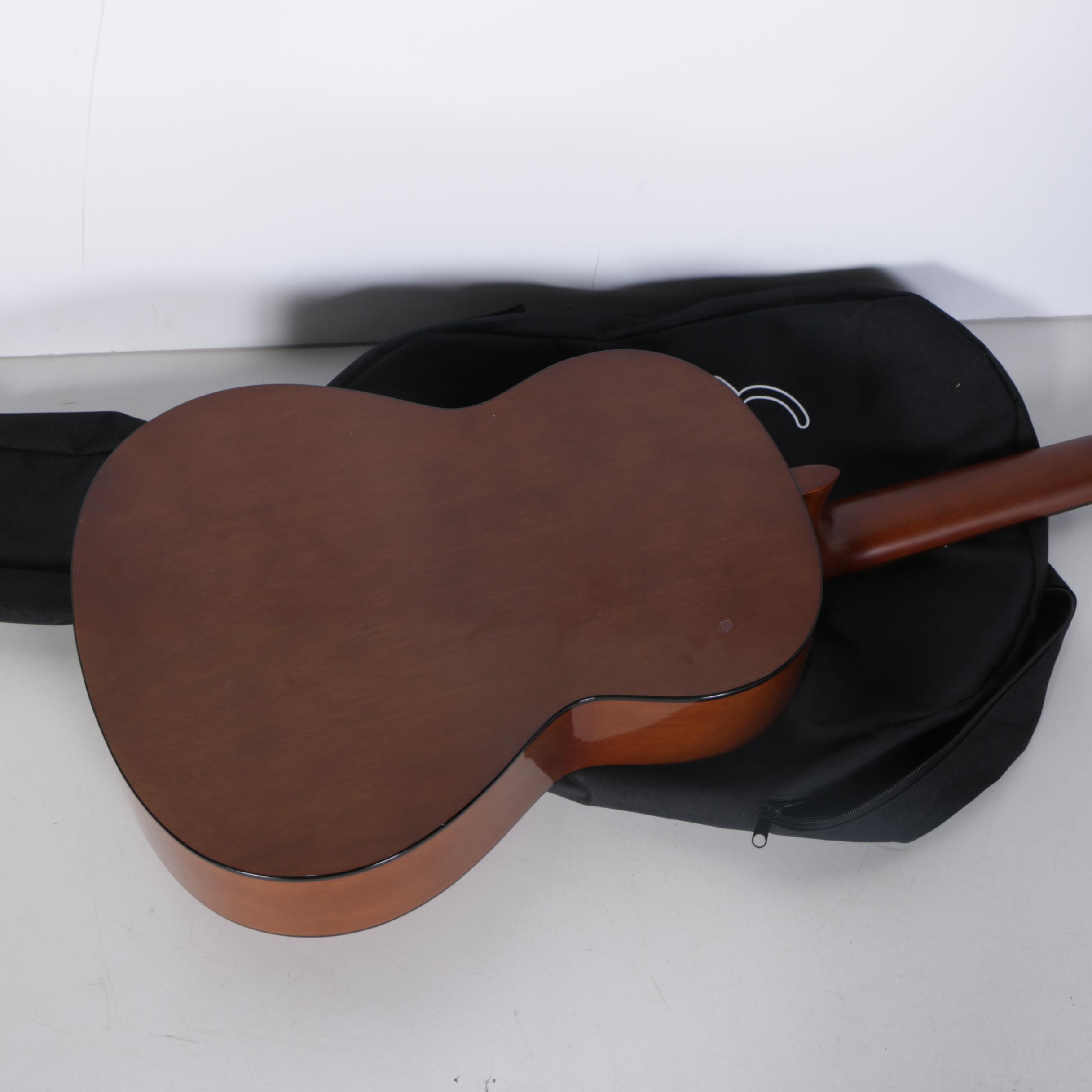 Yamaha C40 Classical Acoustic Guitar