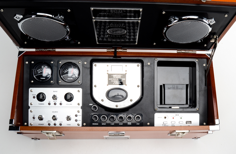 "Spirit of St. Louis" Audio System - Radio/CD/MP3 Player