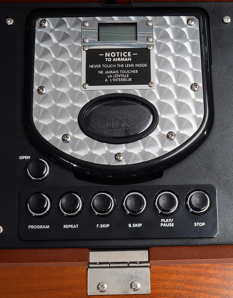 "Spirit of St. Louis" Audio System - Radio/CD/MP3 Player