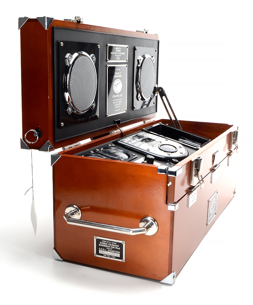 "Spirit of St. Louis" Audio System - Radio/CD/MP3 Player