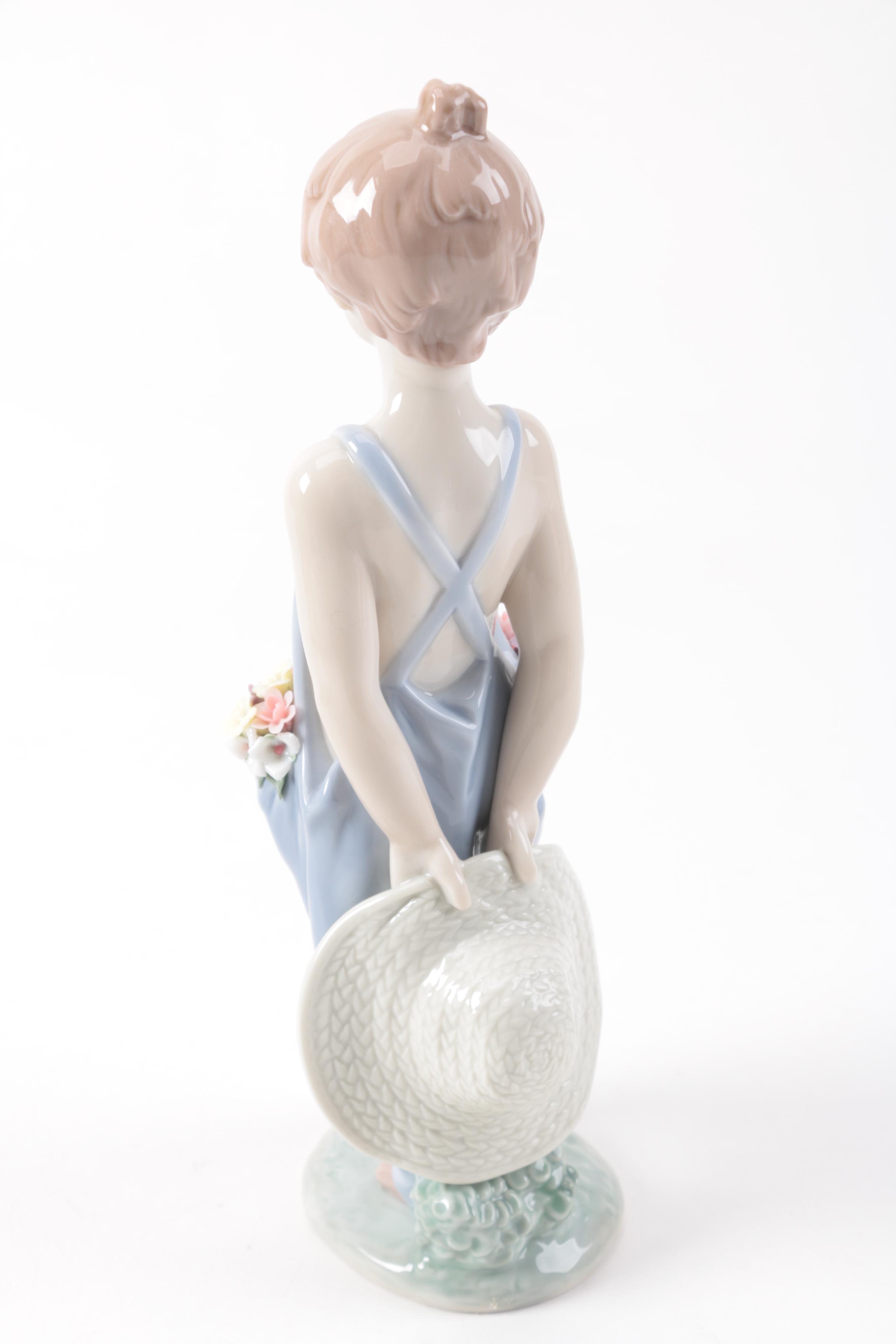 Lladró "Pocket Full of Wishes" Porcelain Collectors Society Figurine