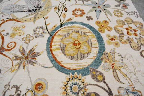 Hand-Knotted Indian Garden Wool Area Rug