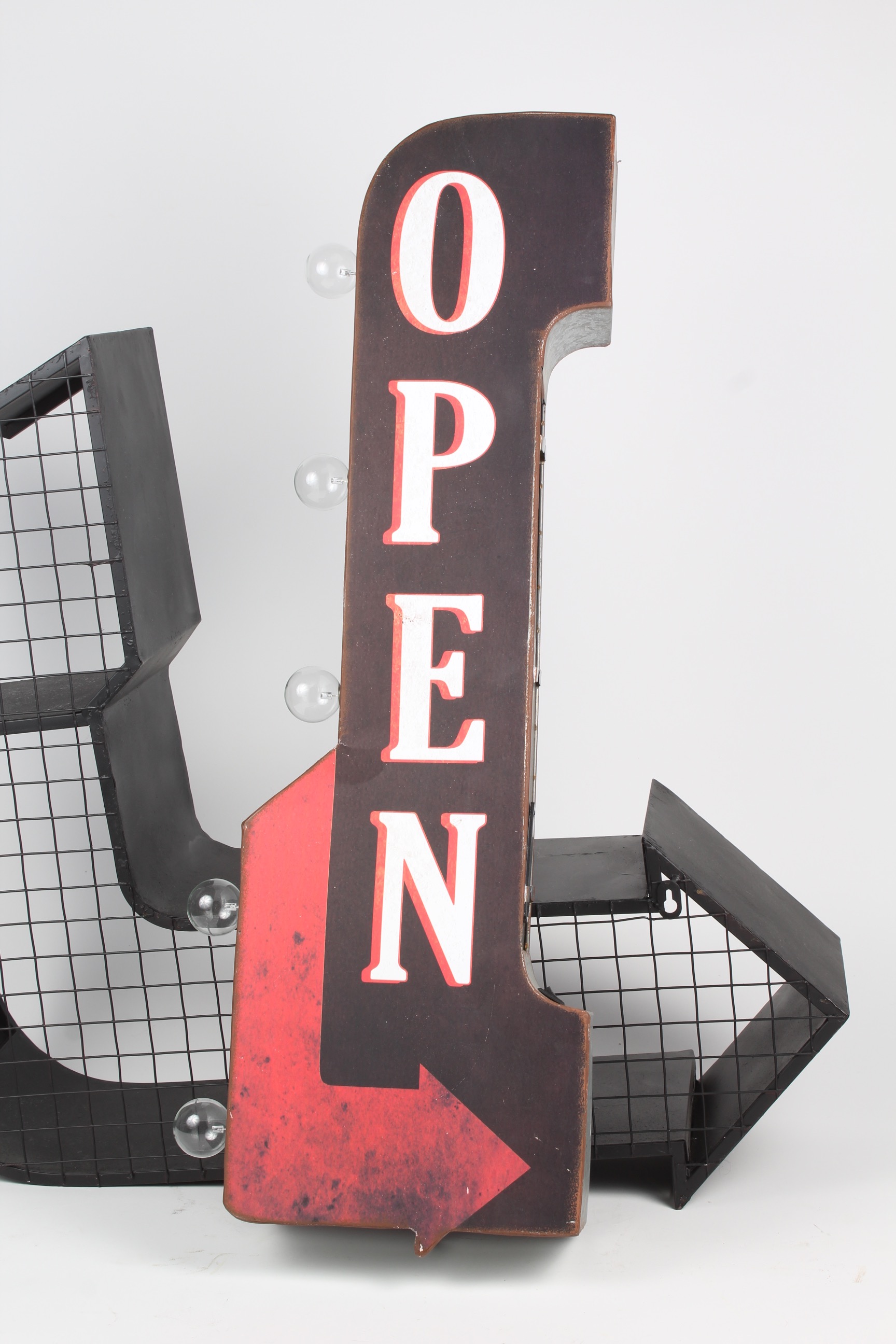 Decorative Metal Arrow Signs