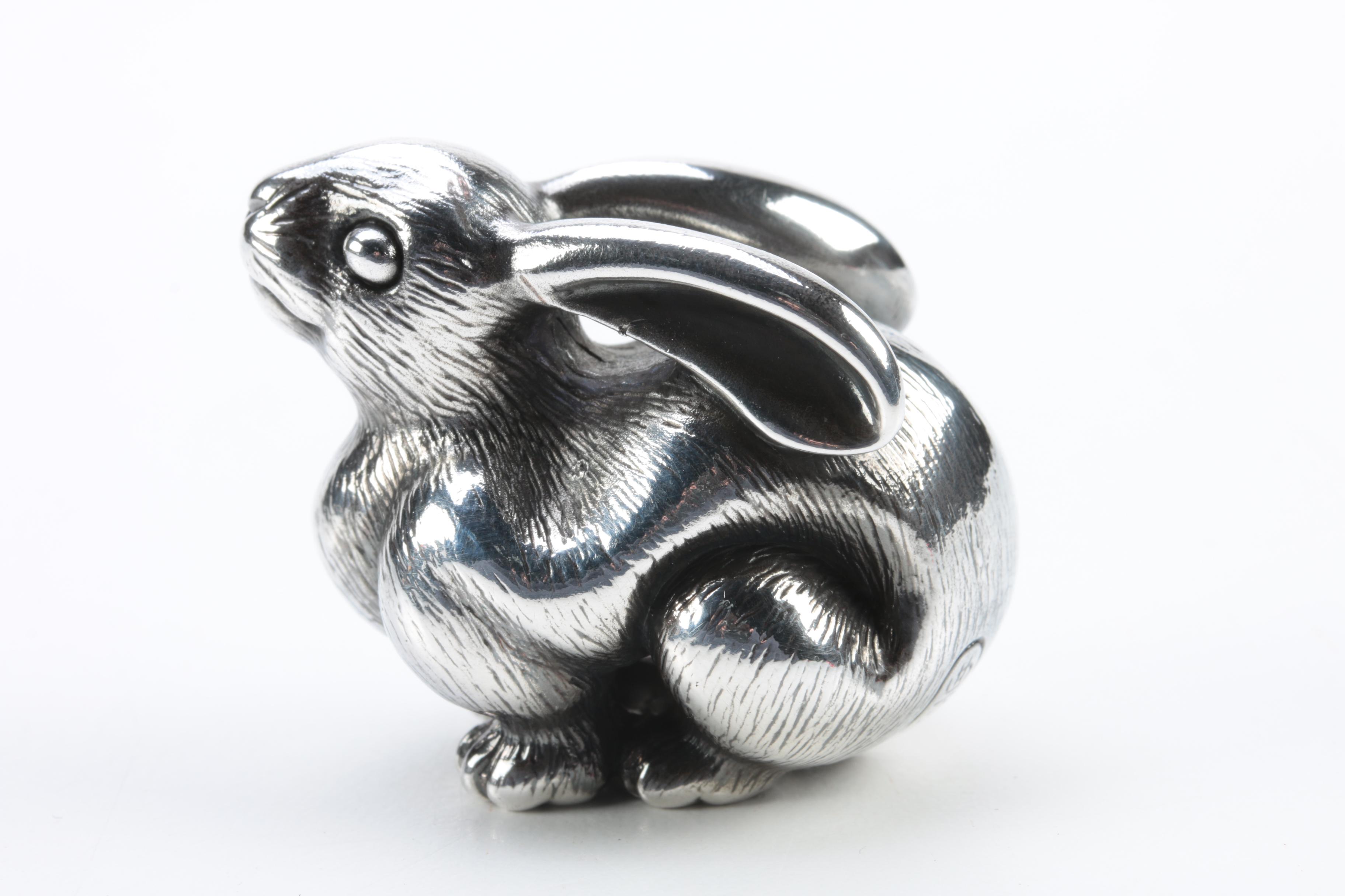 940 Silver Rabbit Figurine