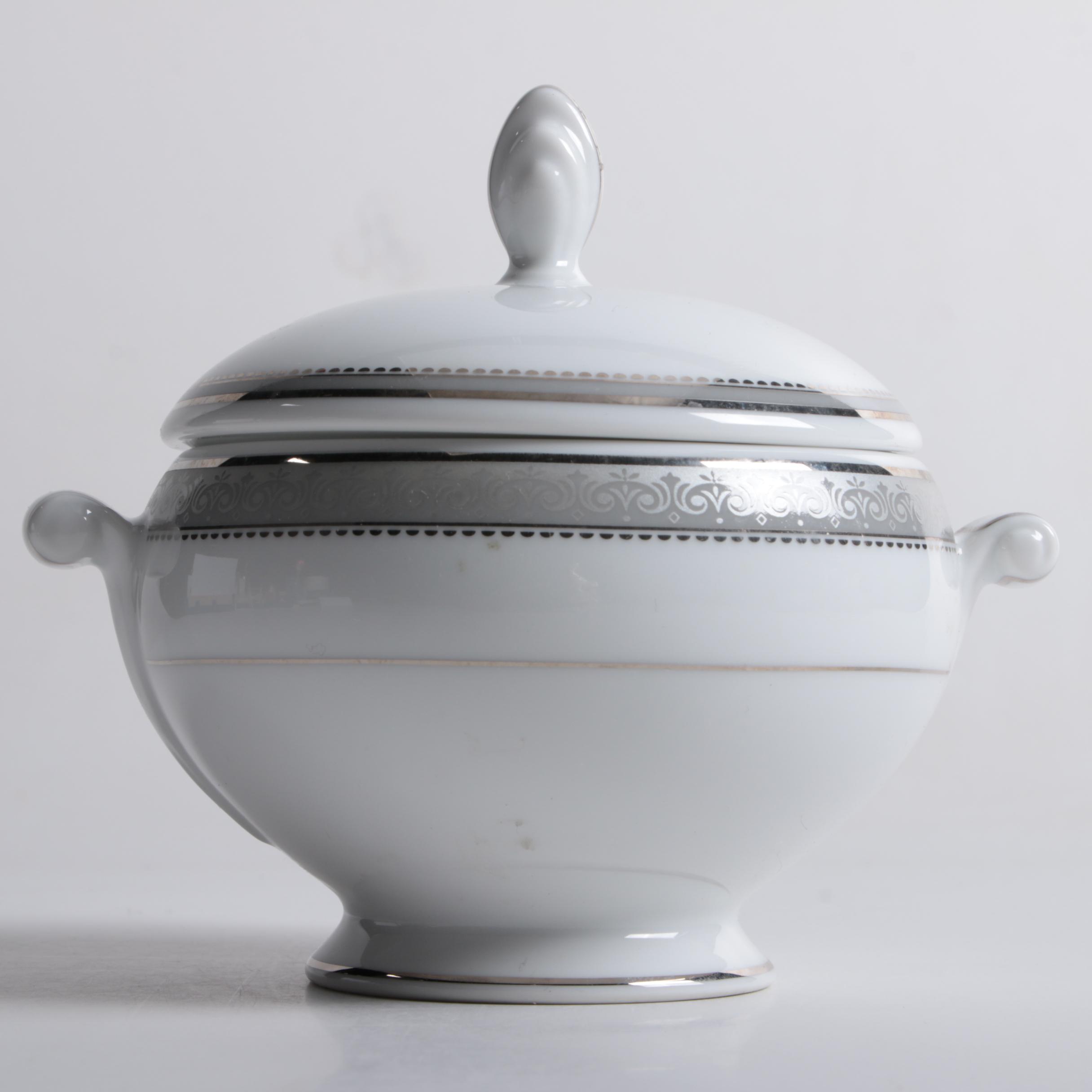 Mikasa "Platinum Crown" Porcelain Tableware