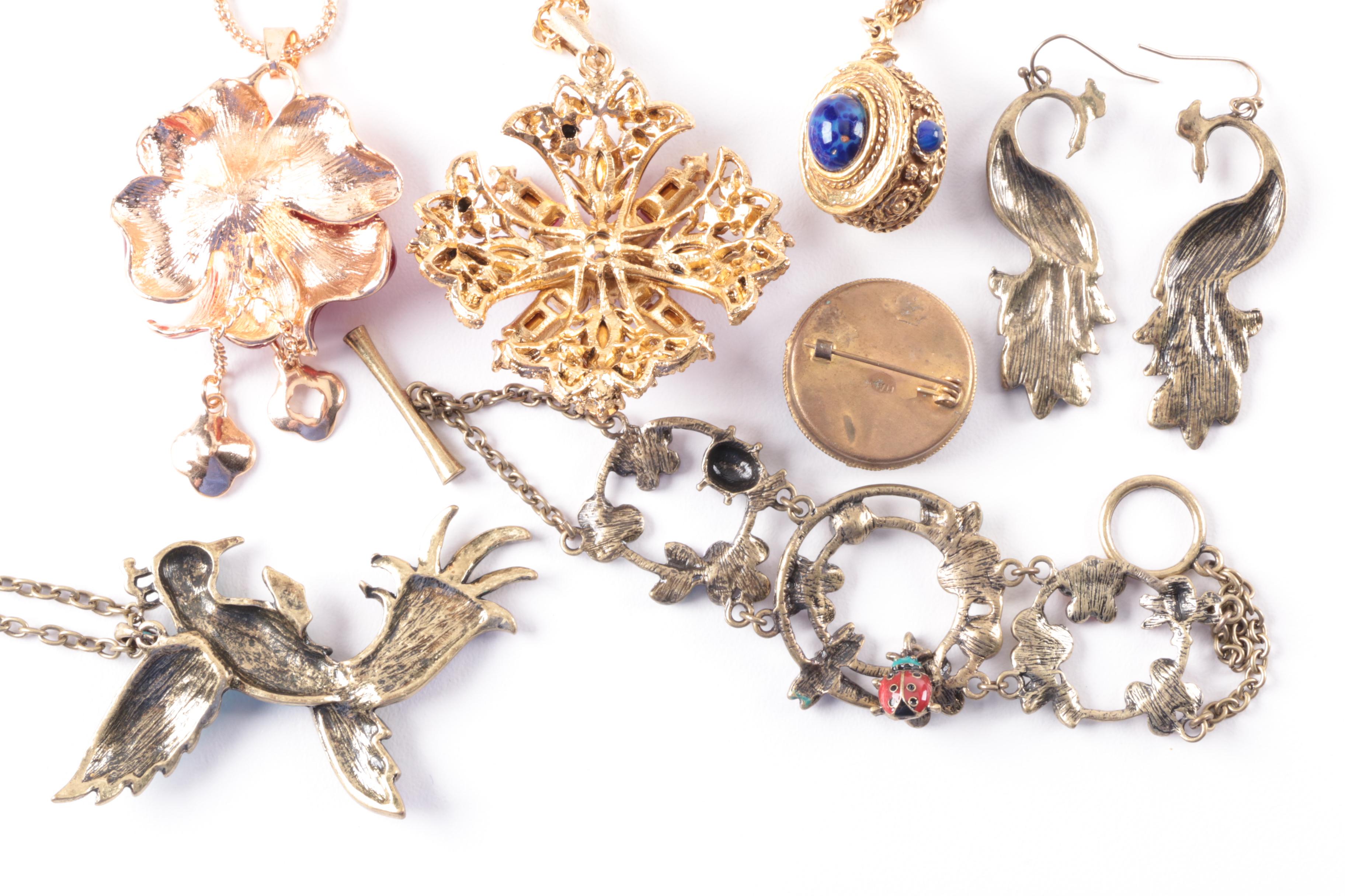 Assortment of Jewelry Including Agate