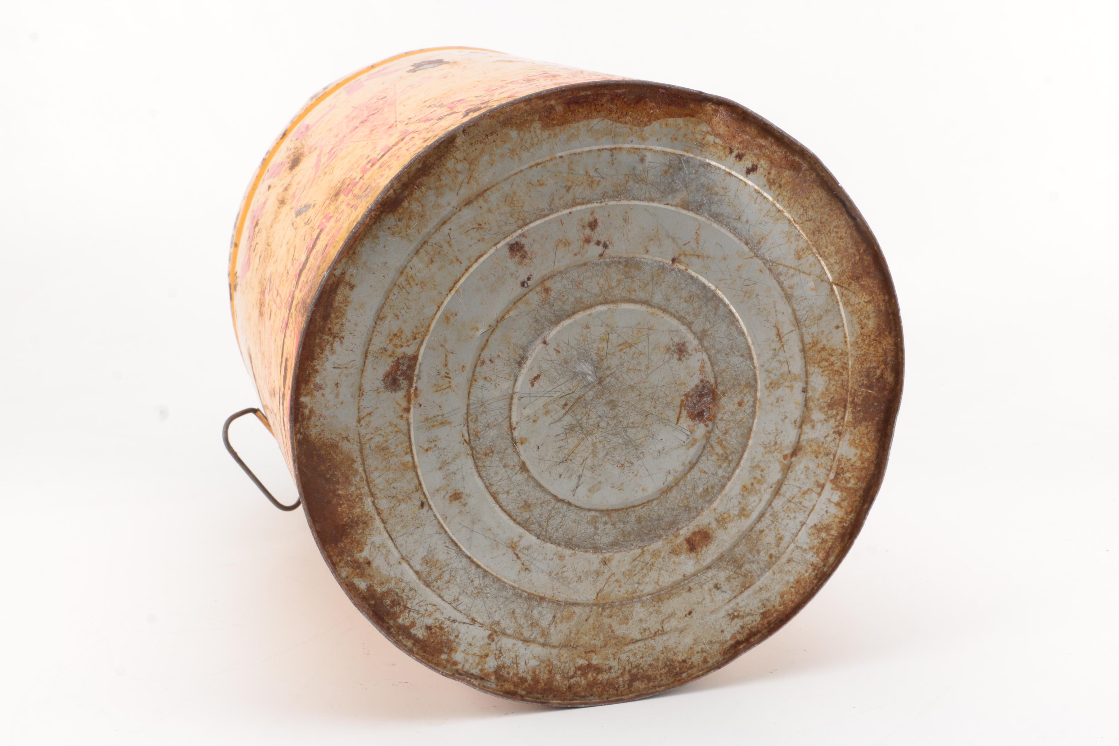 Vintage Milk-E Sugar Cone Can