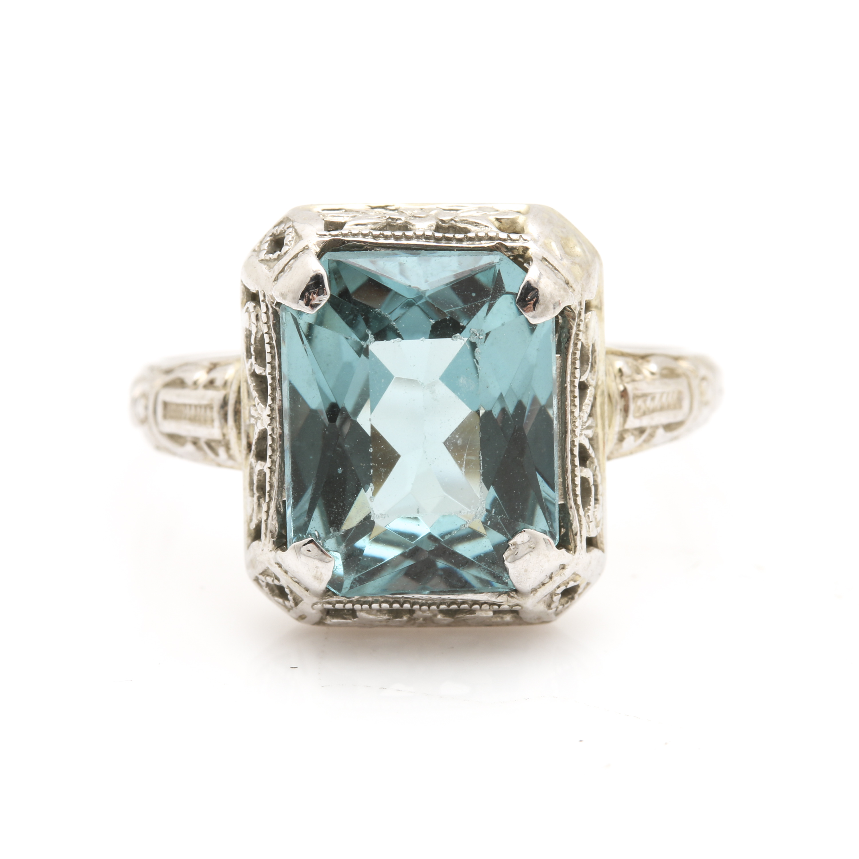 Late Edwardian 14K White Gold Spinel Ring