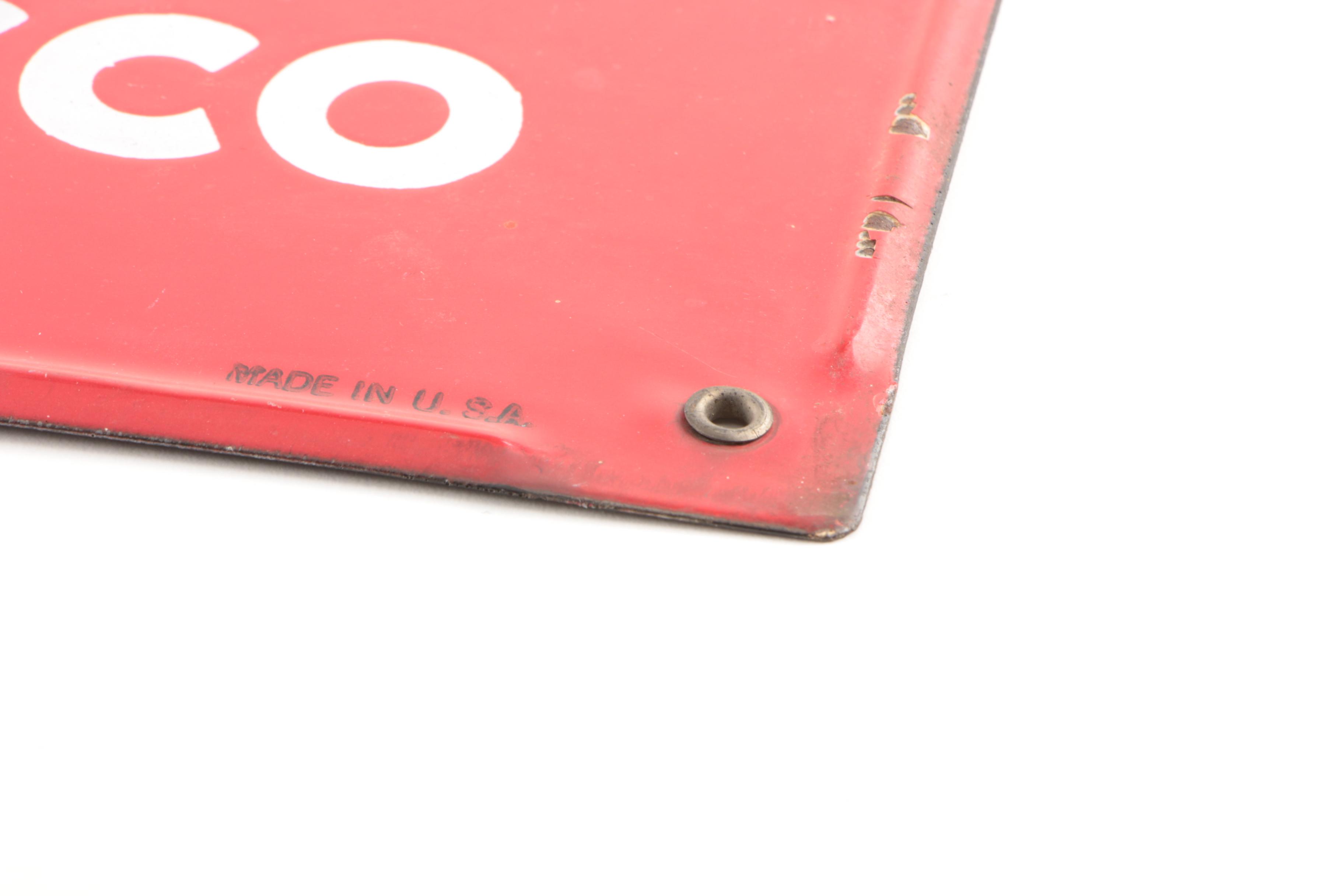 Model Smoking Tobacco Sign