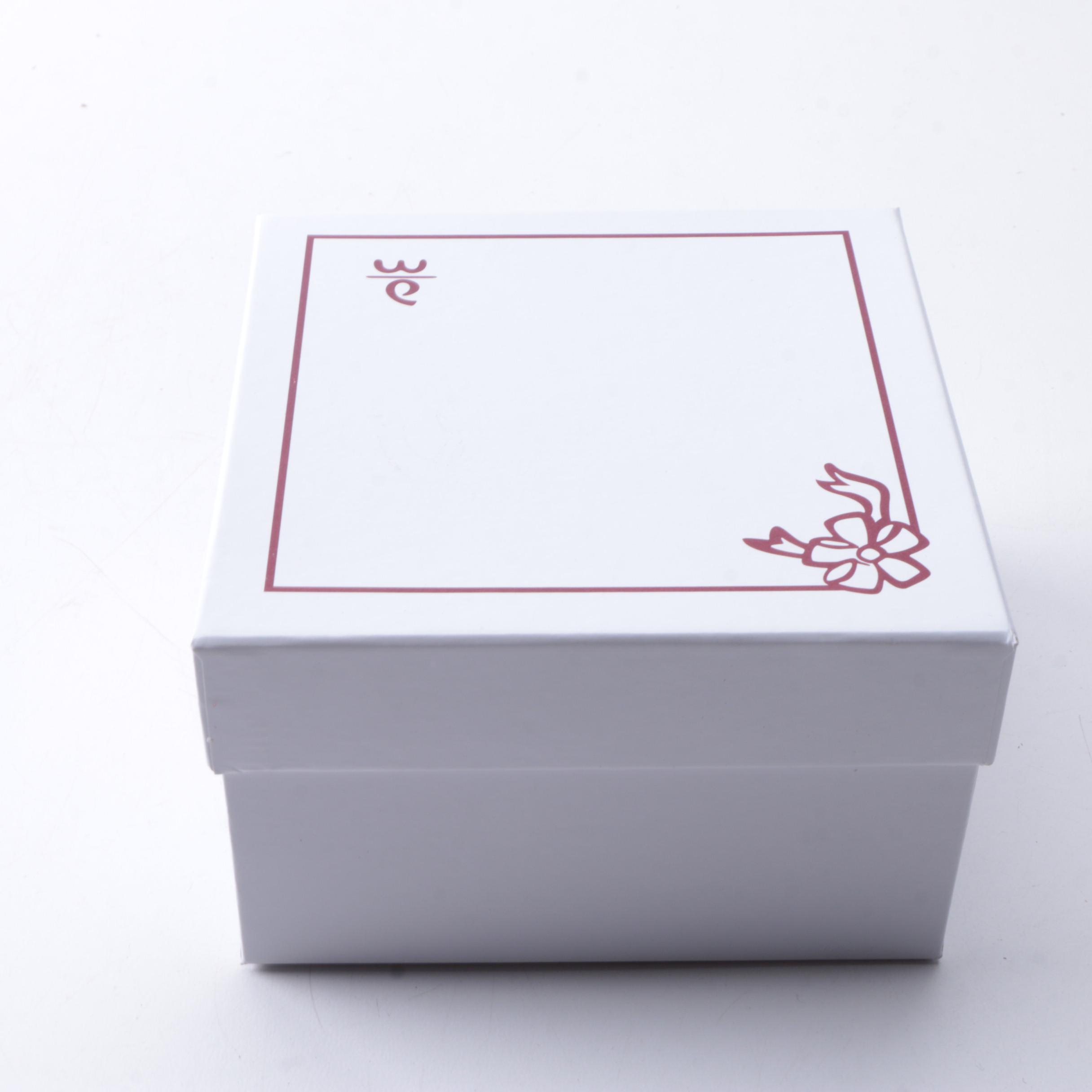 Danbury Mint 23 Karat Gold-Plated Ornament