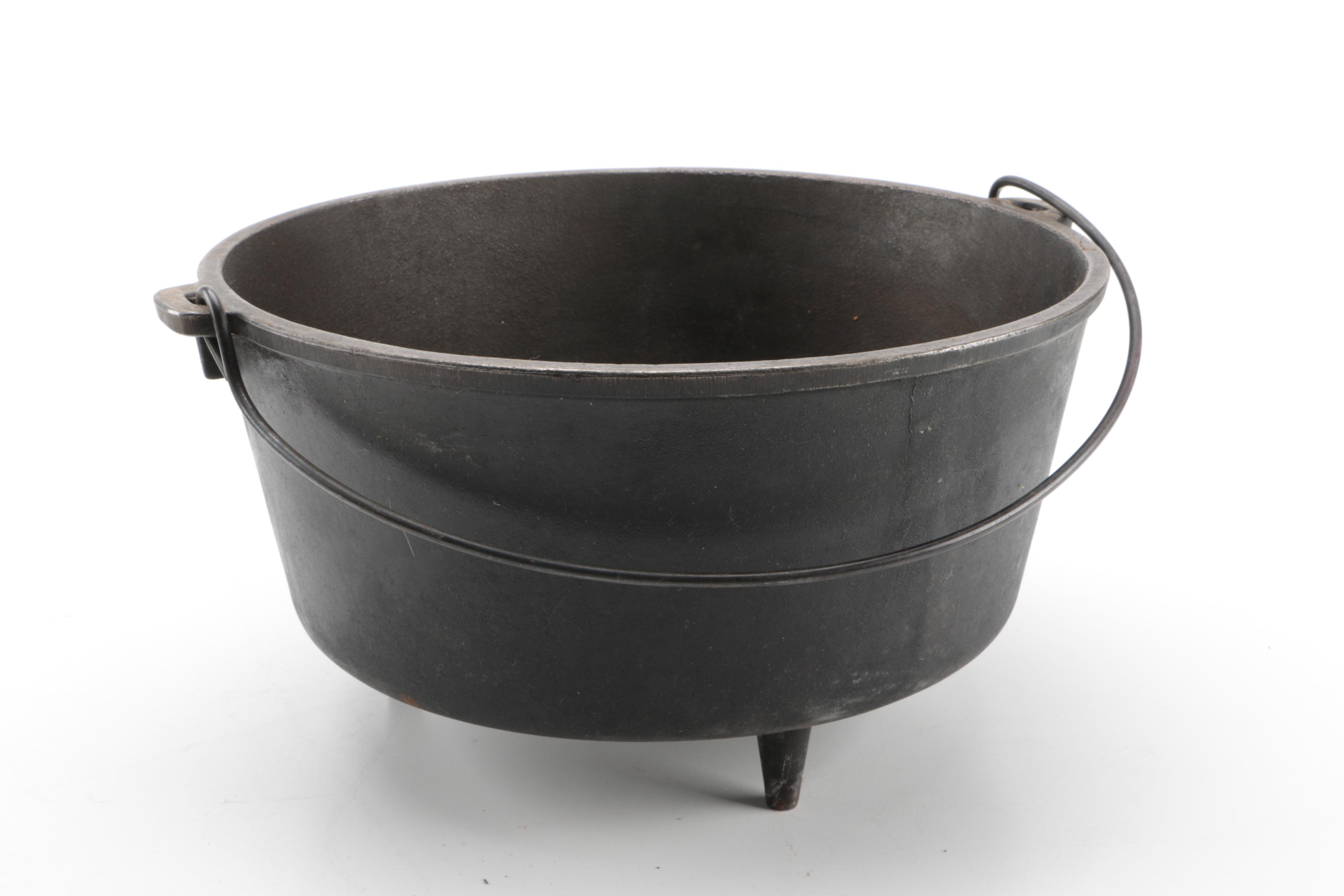 Cast Iron Cookware Including Wagner Ware and Lodge