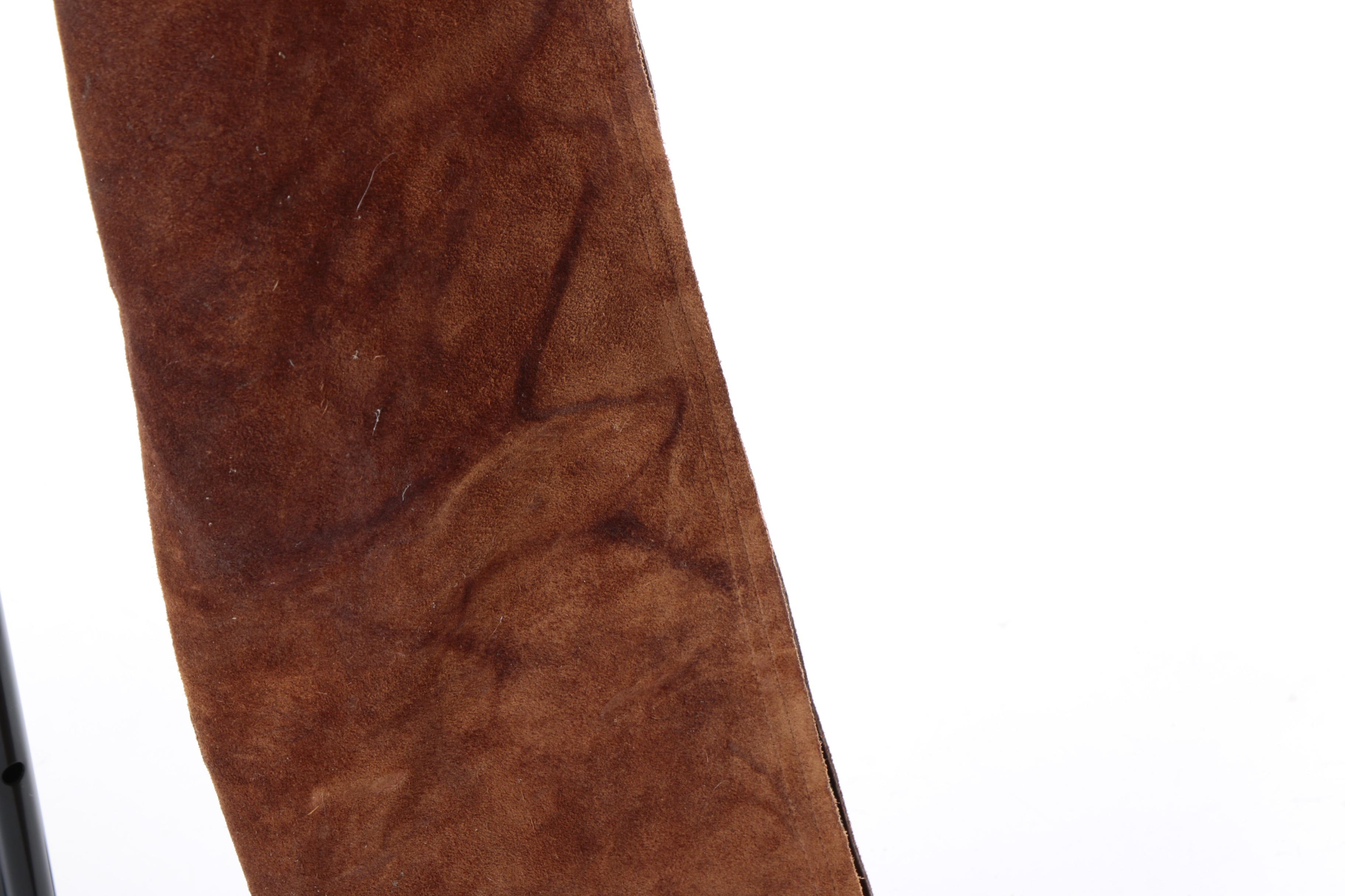 Arandu Leather Chaps