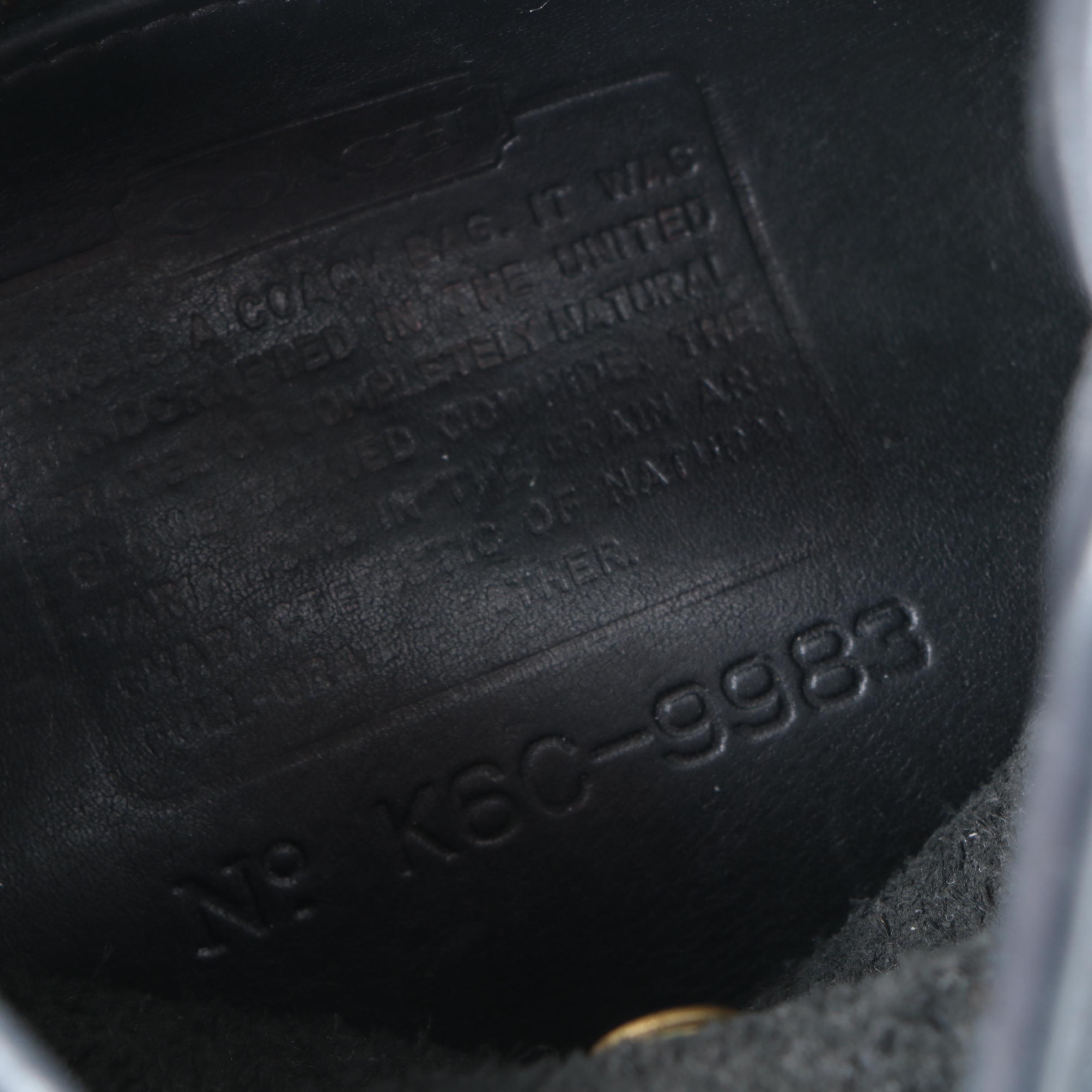 Circa 1996 Coach Regina Black Leather Crossbody