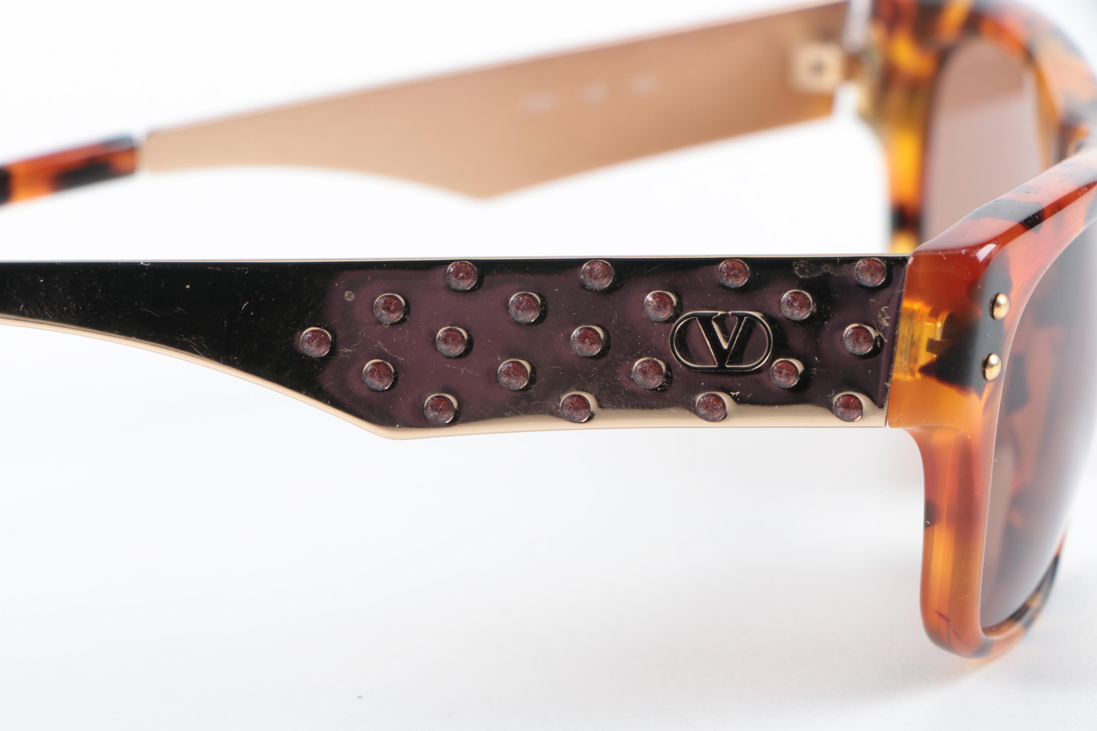 Valentino V624 145 Sunglasses