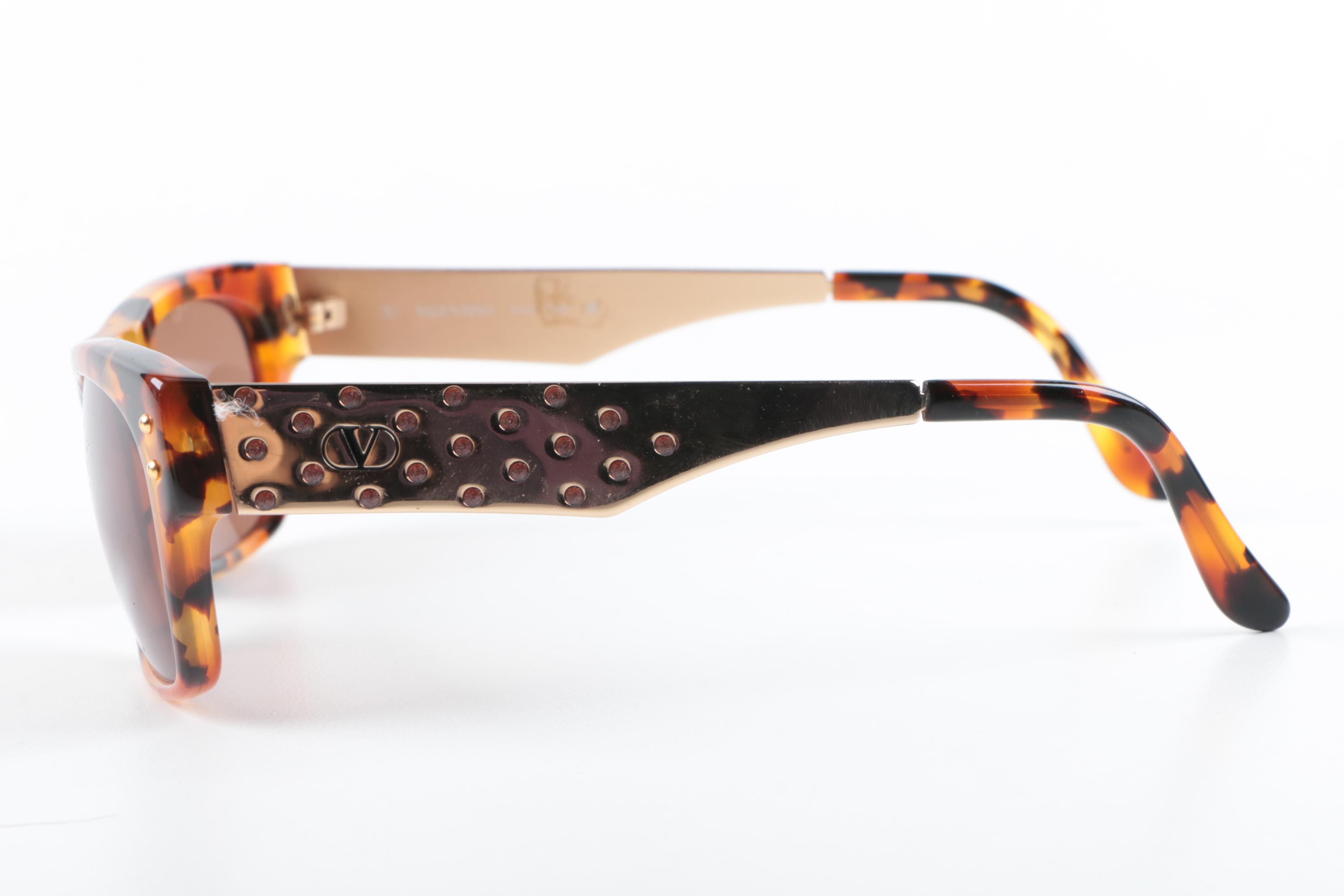 Valentino V624 145 Sunglasses