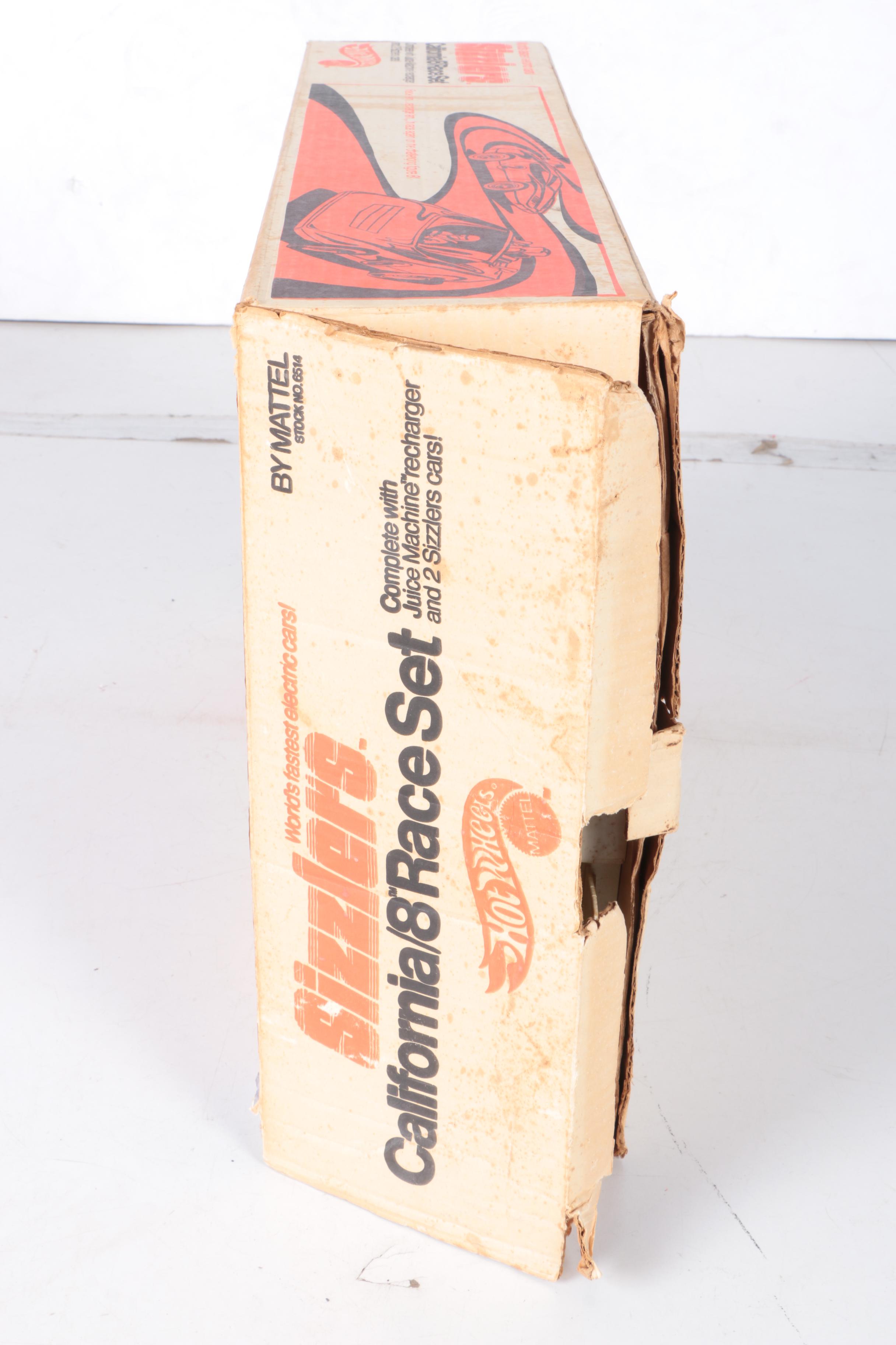 Mattel Hot Wheels "Sizzlers California/8" Race Set