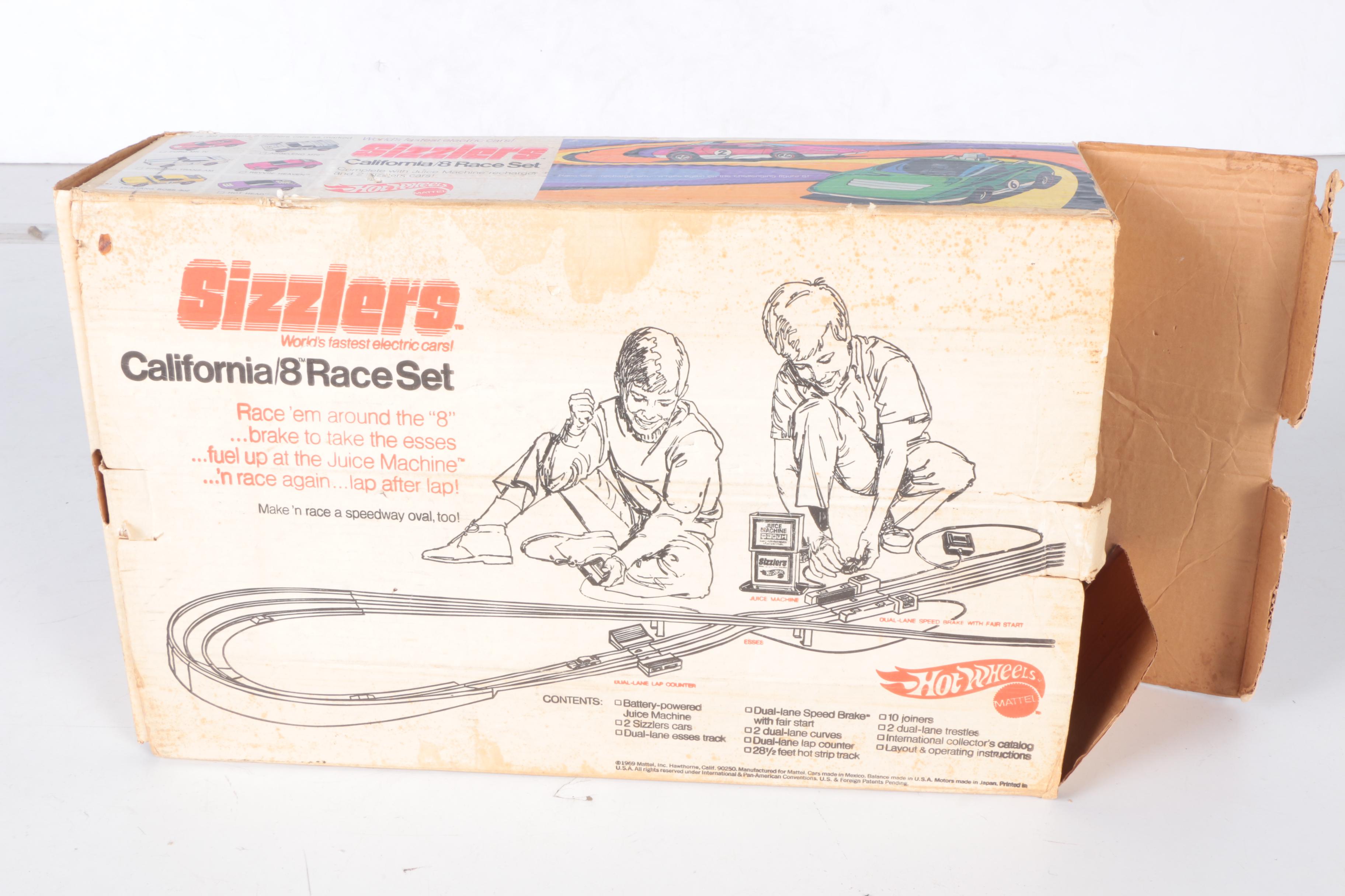 Mattel Hot Wheels "Sizzlers California/8" Race Set