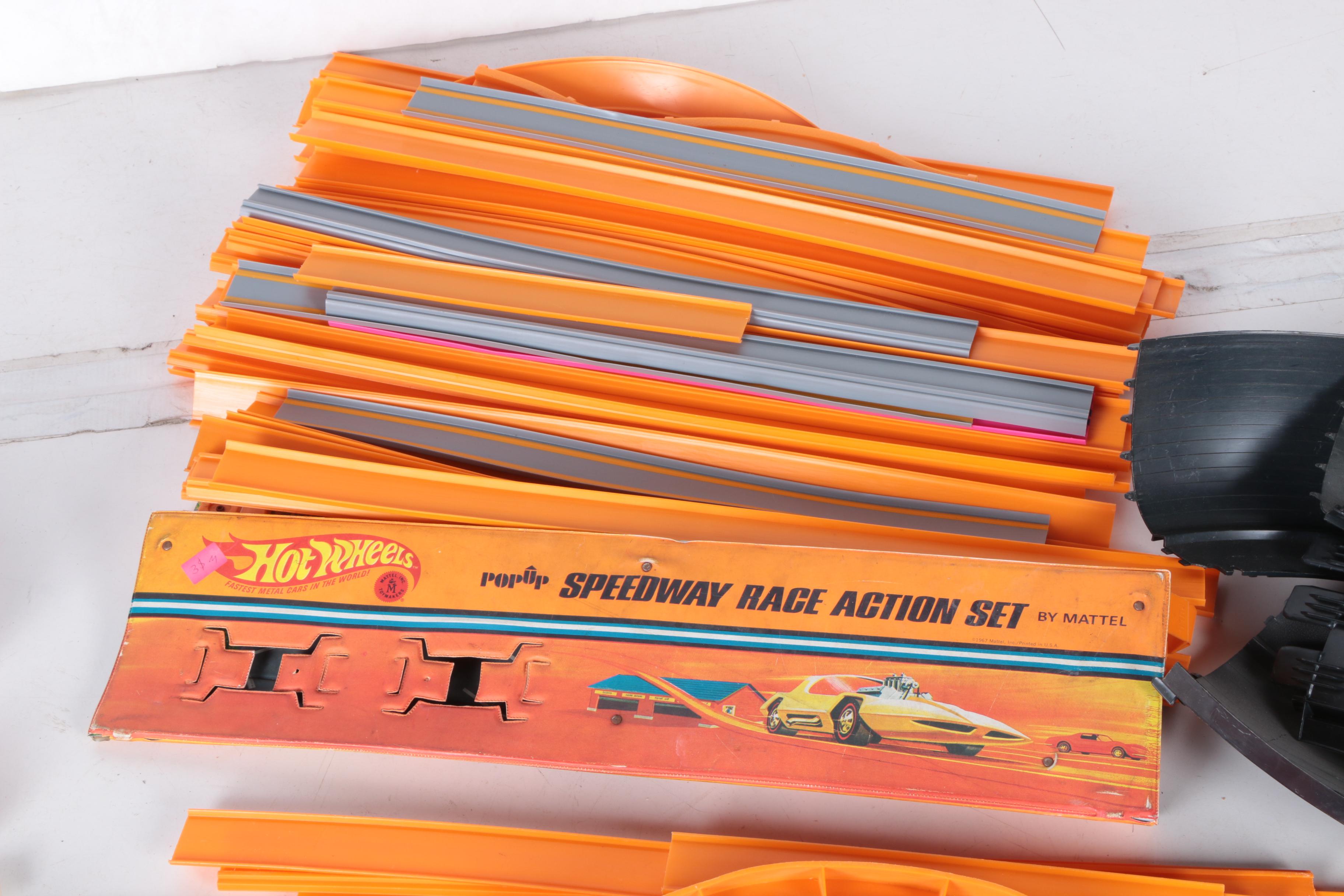 Vintage Hot Wheels Track
