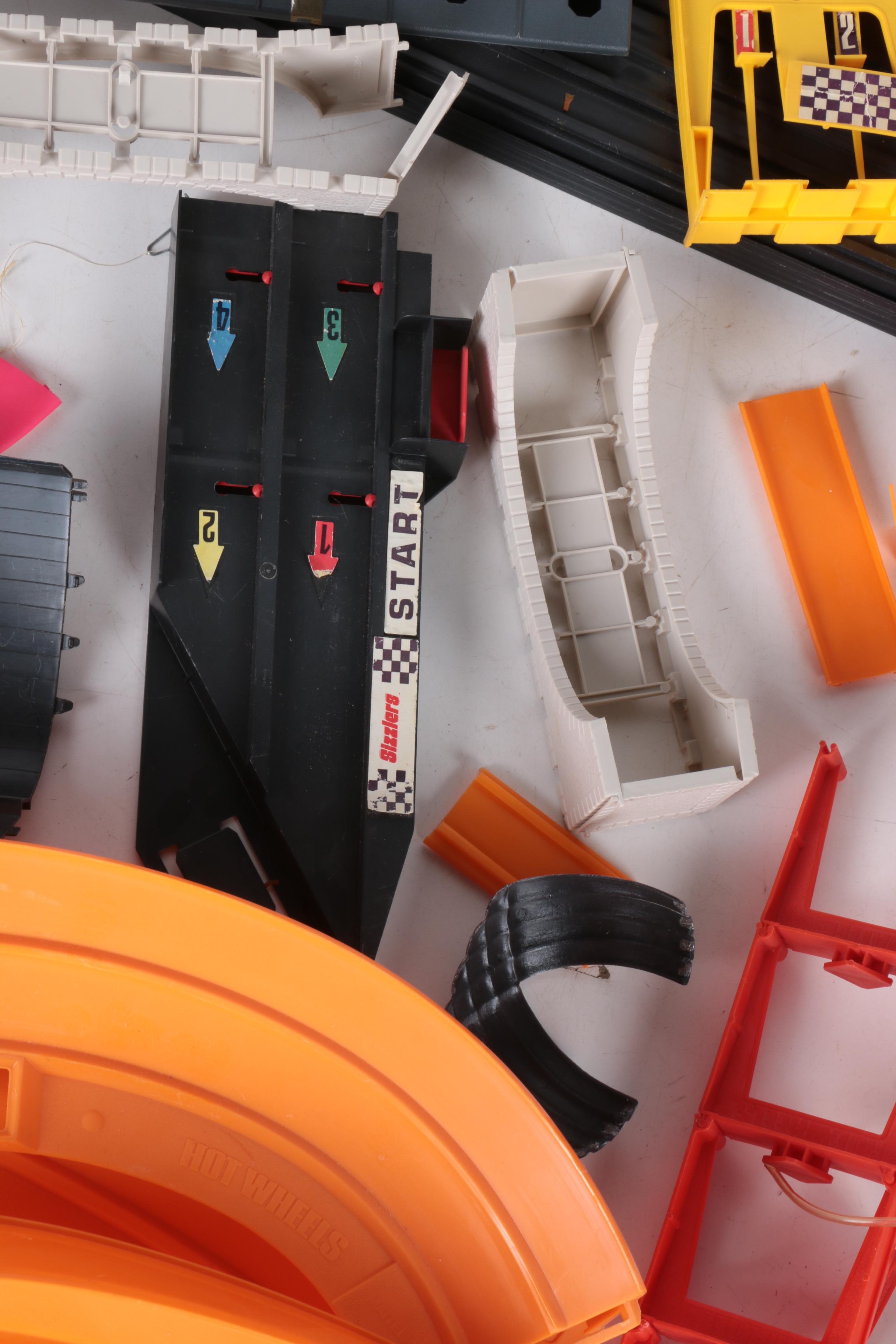 Vintage Hot Wheels Track