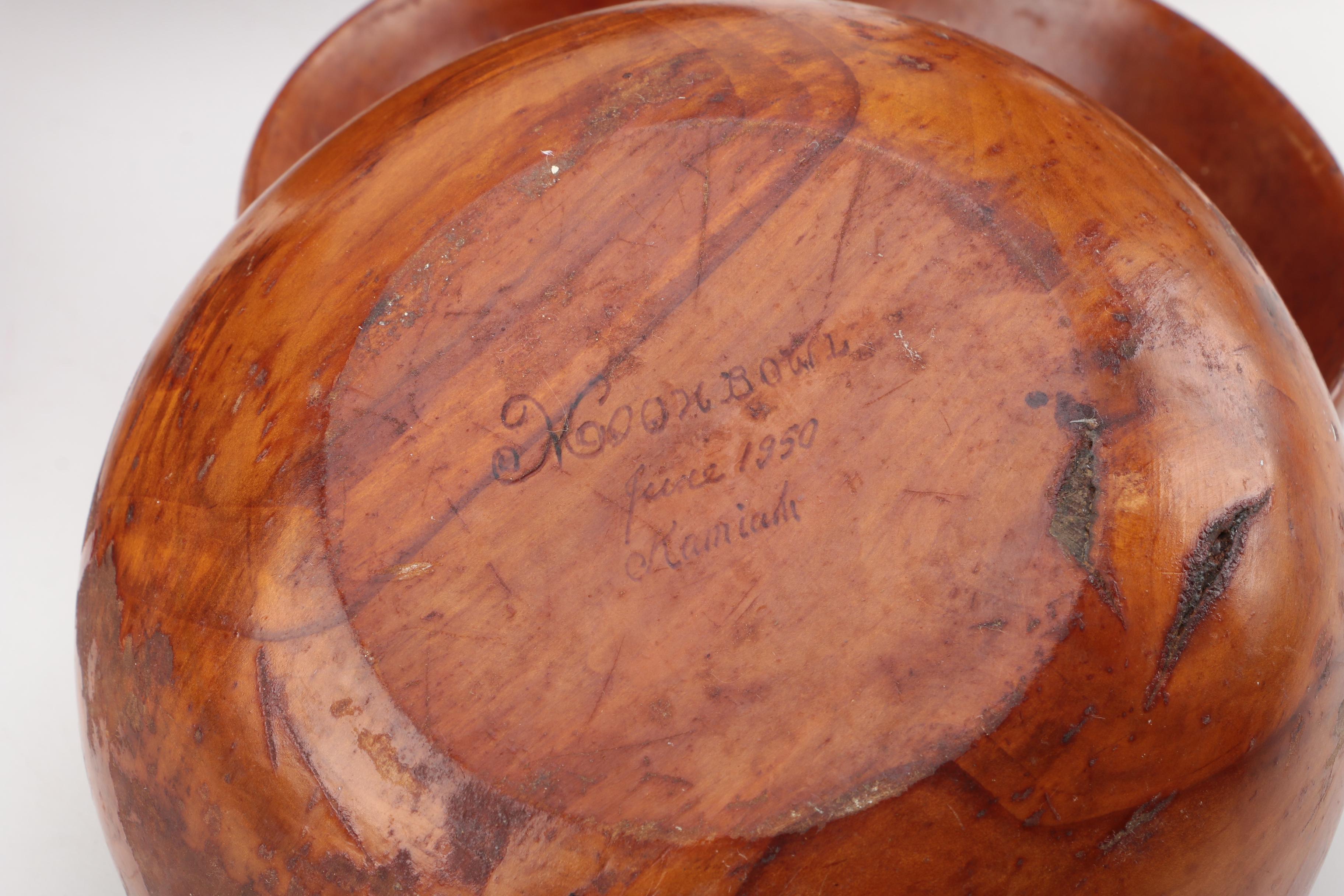 Wooden Bowls and Condiment Shakers