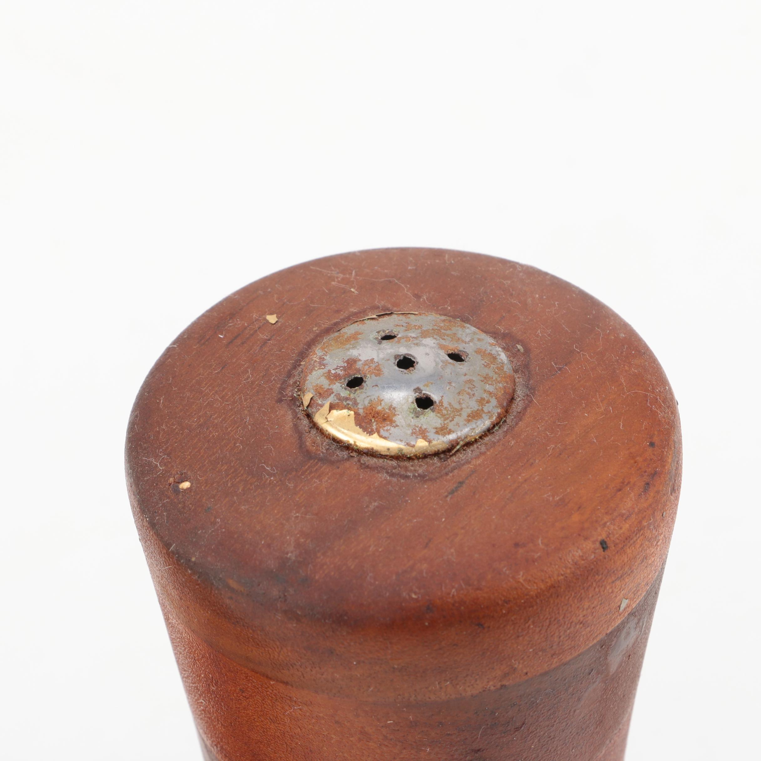 Wooden Bowls and Condiment Shakers