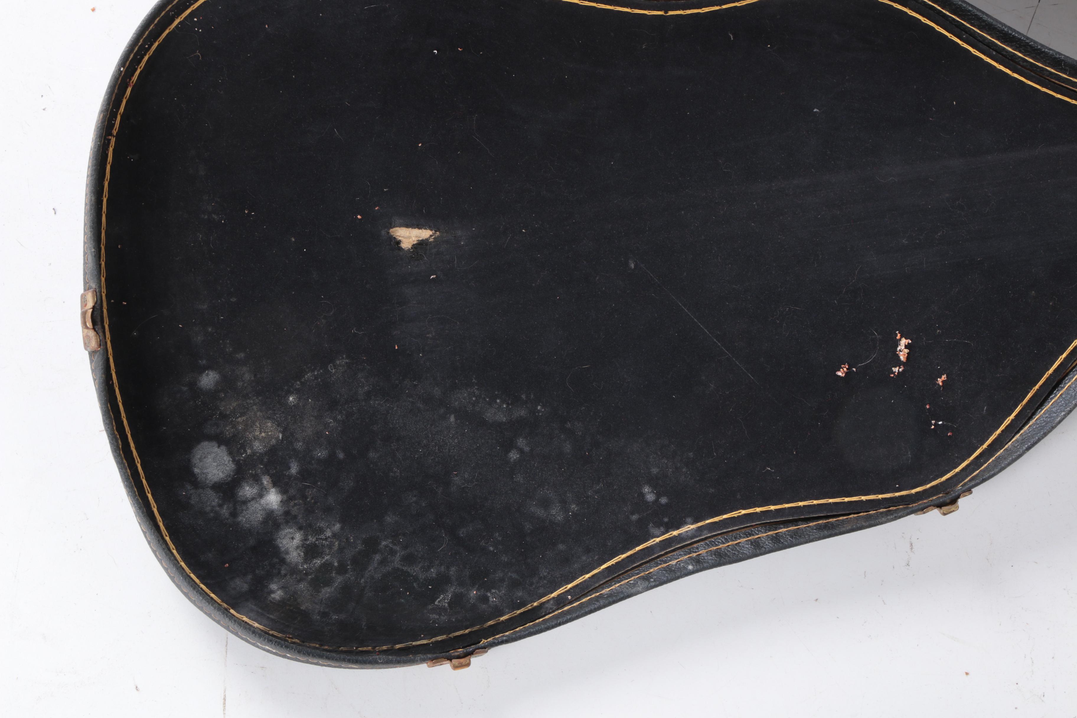 Vintage Yamaha G-85A Classical Acoustic Guitar with Case