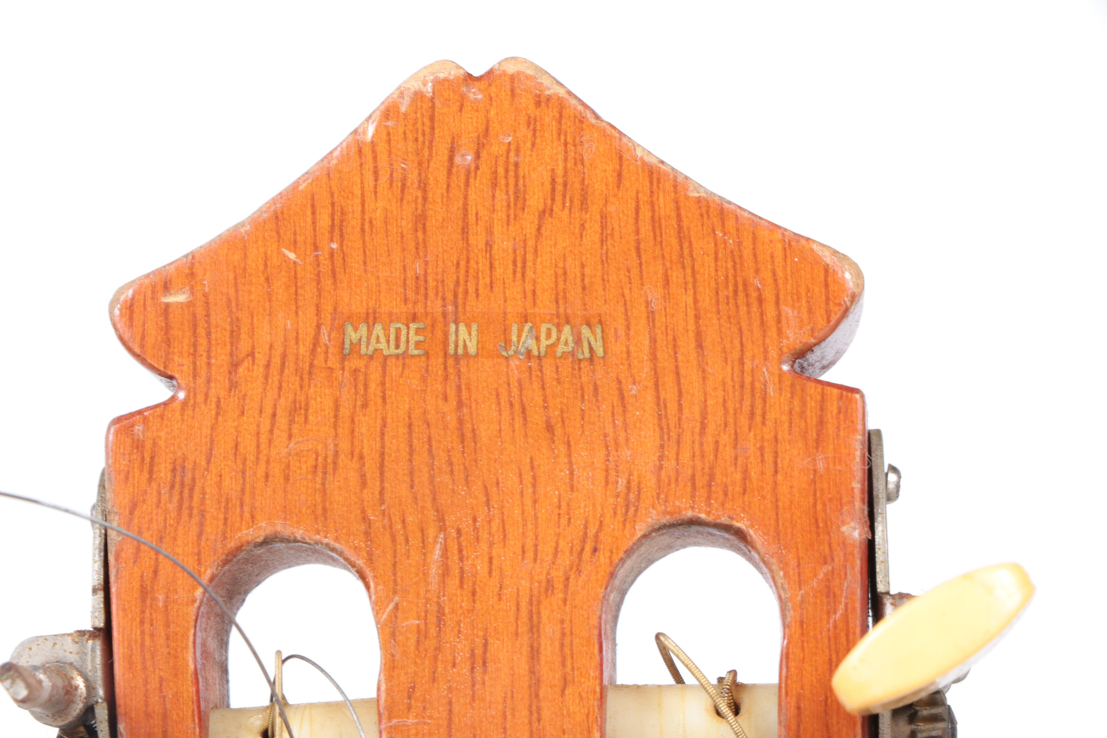 Vintage Yamaha G-85A Classical Acoustic Guitar with Case