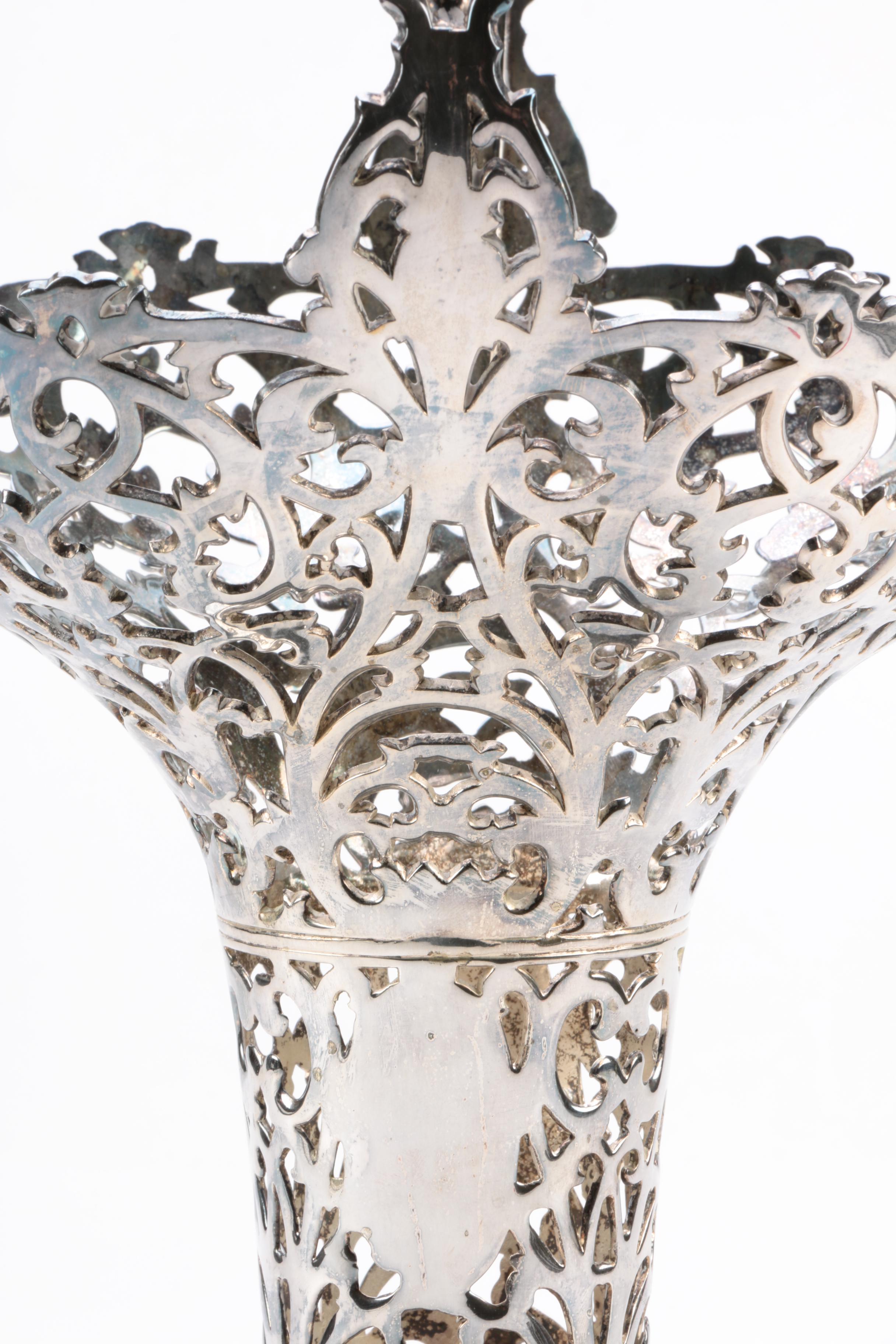 Vintage Forbes Silver Plate Co. Openwork Silver Plate Basket