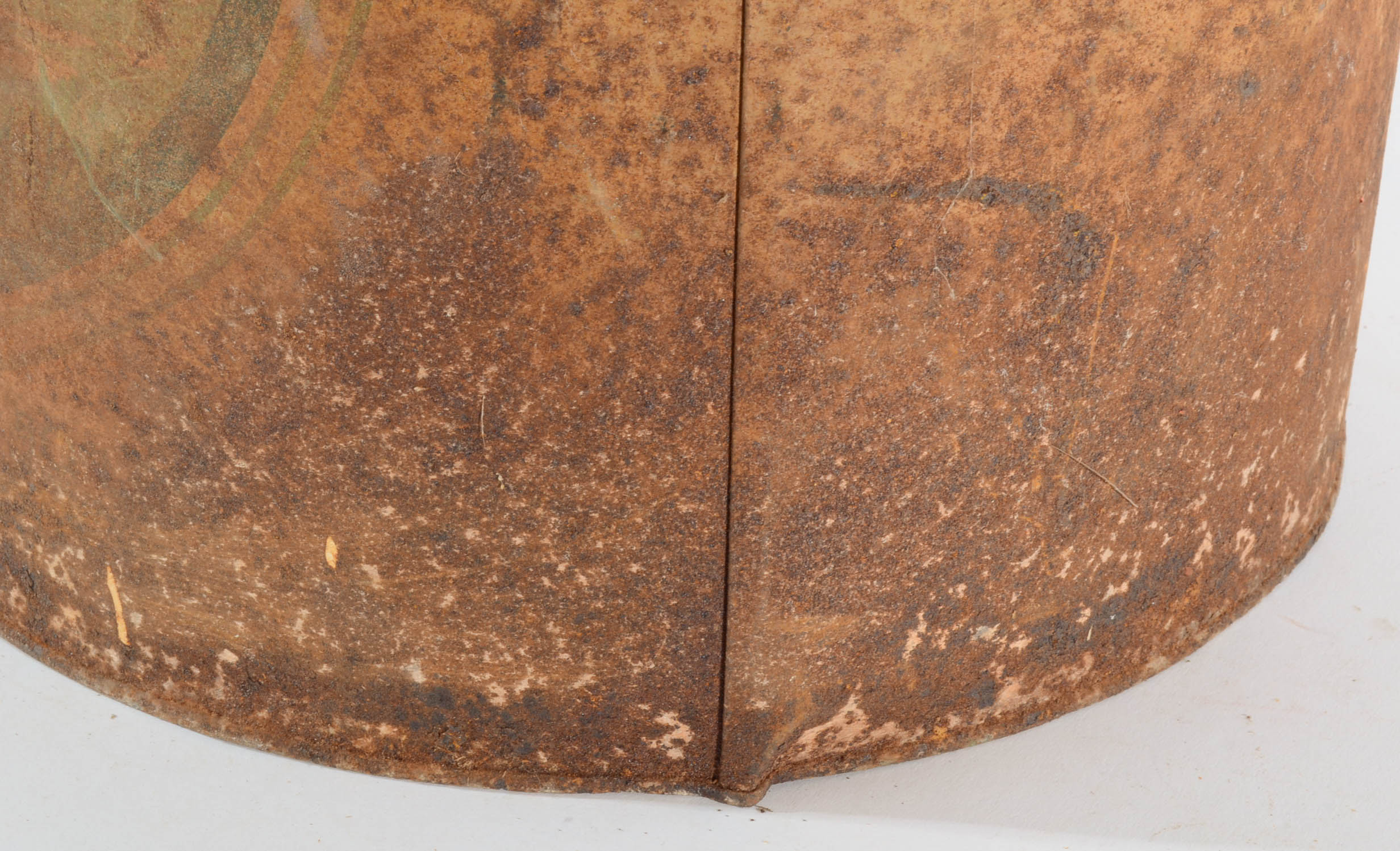 Collectible Vintage Motor Oil Cans