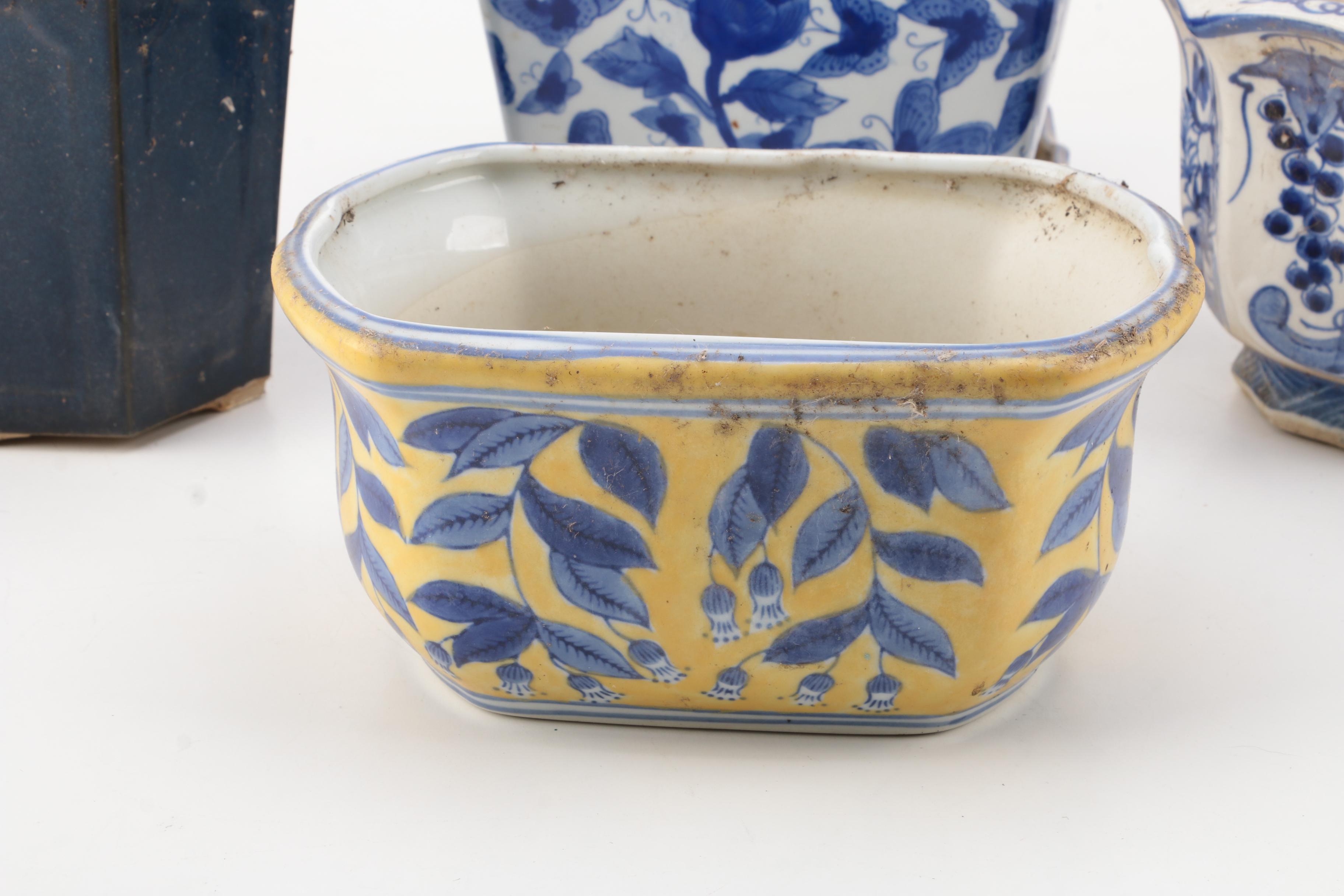 Ceramic Floral Motif Pots