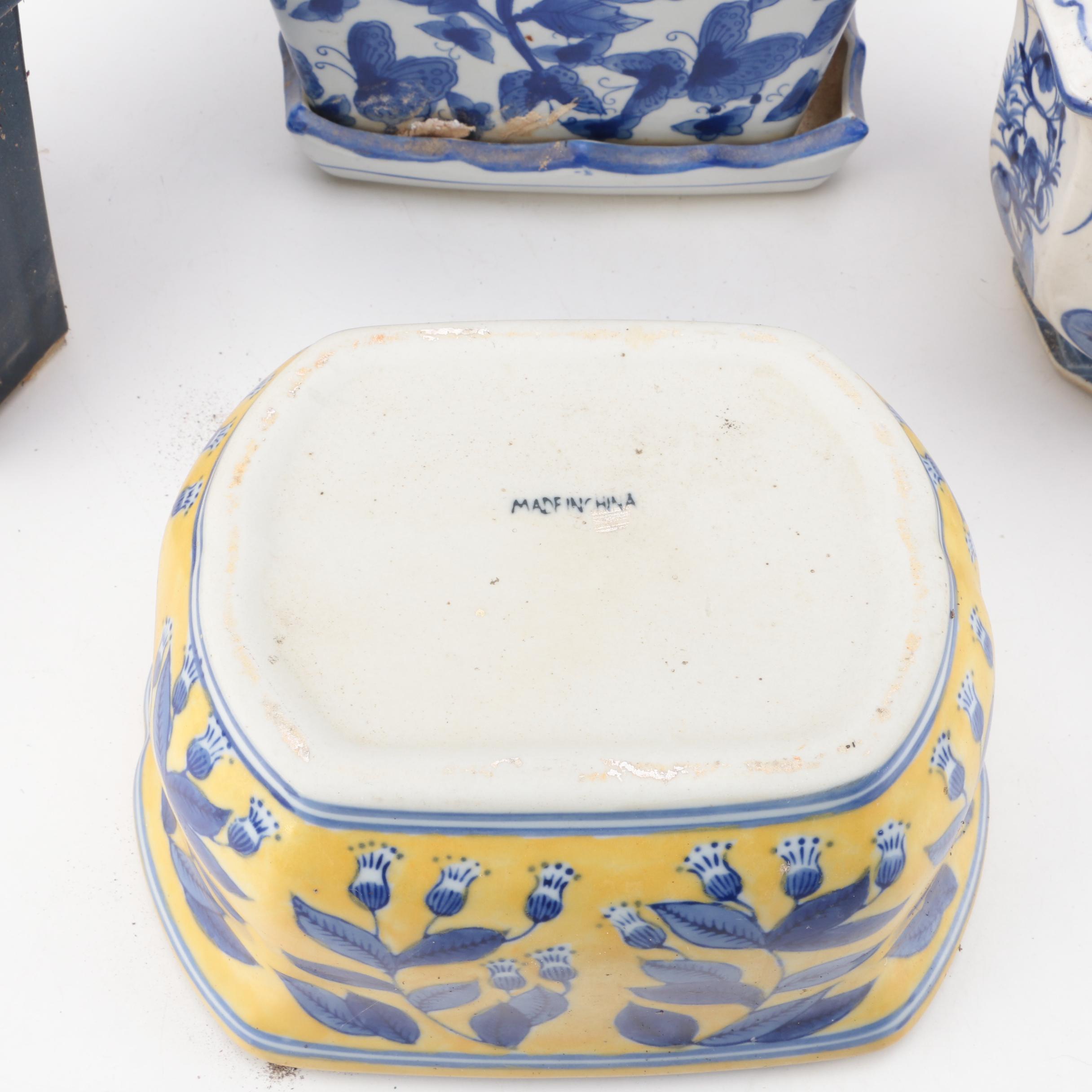 Ceramic Floral Motif Pots