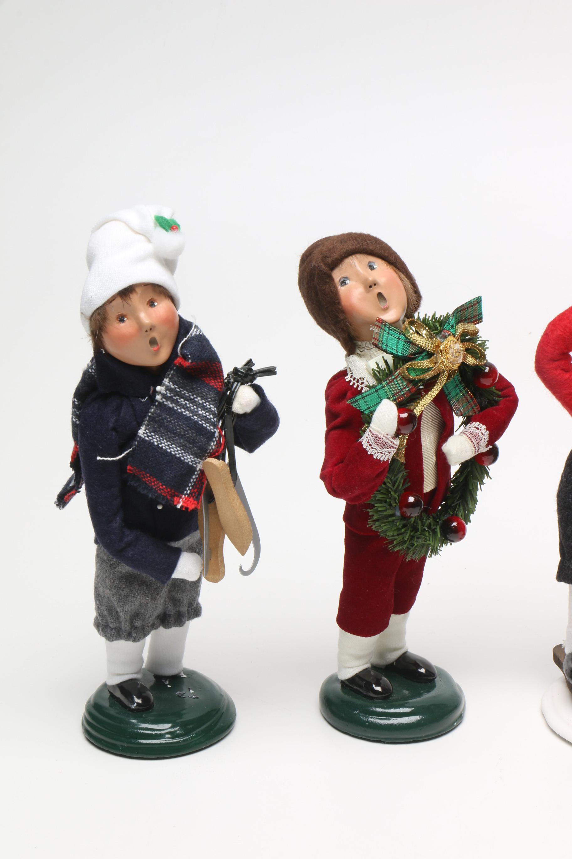 Byers' Choice Caroling Dolls