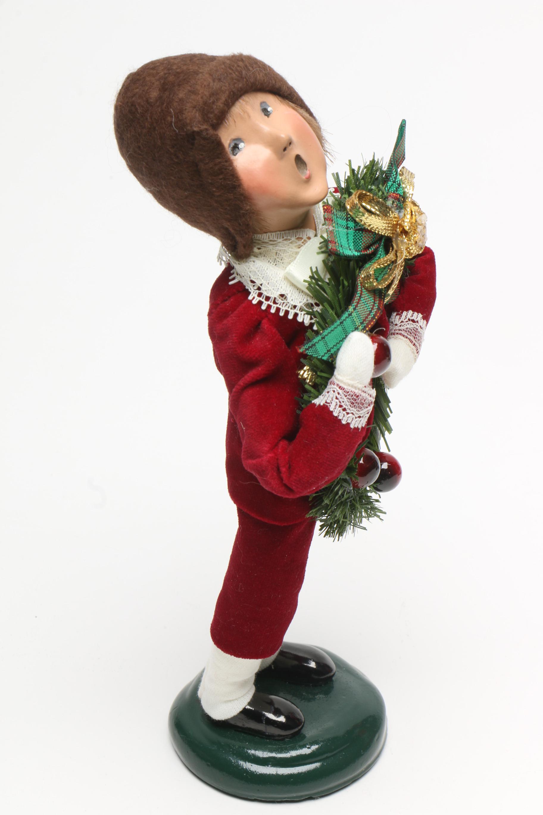 Byers' Choice Caroling Dolls