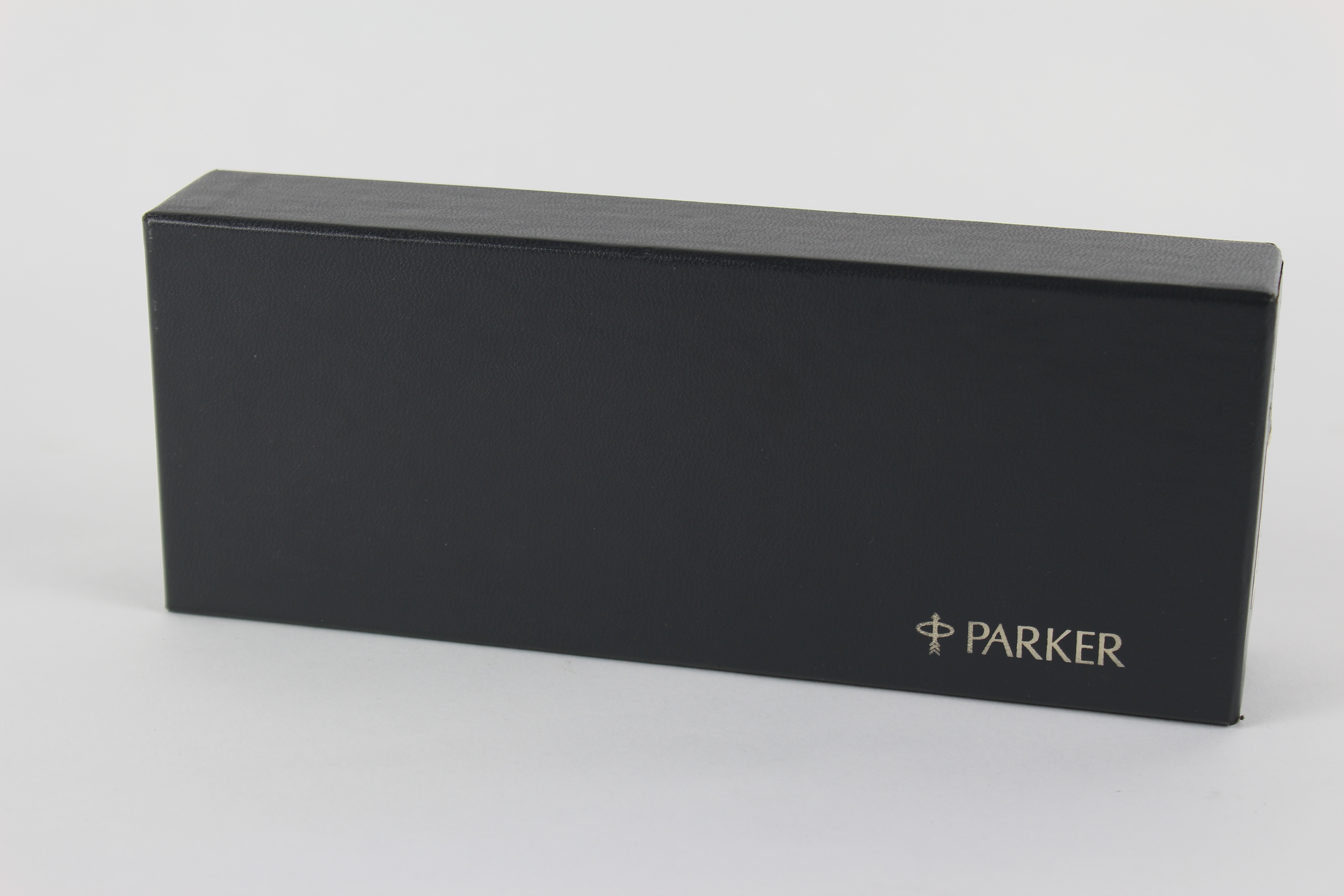 Parker Duofold 18K White & Black Marble Fountain Pen #750