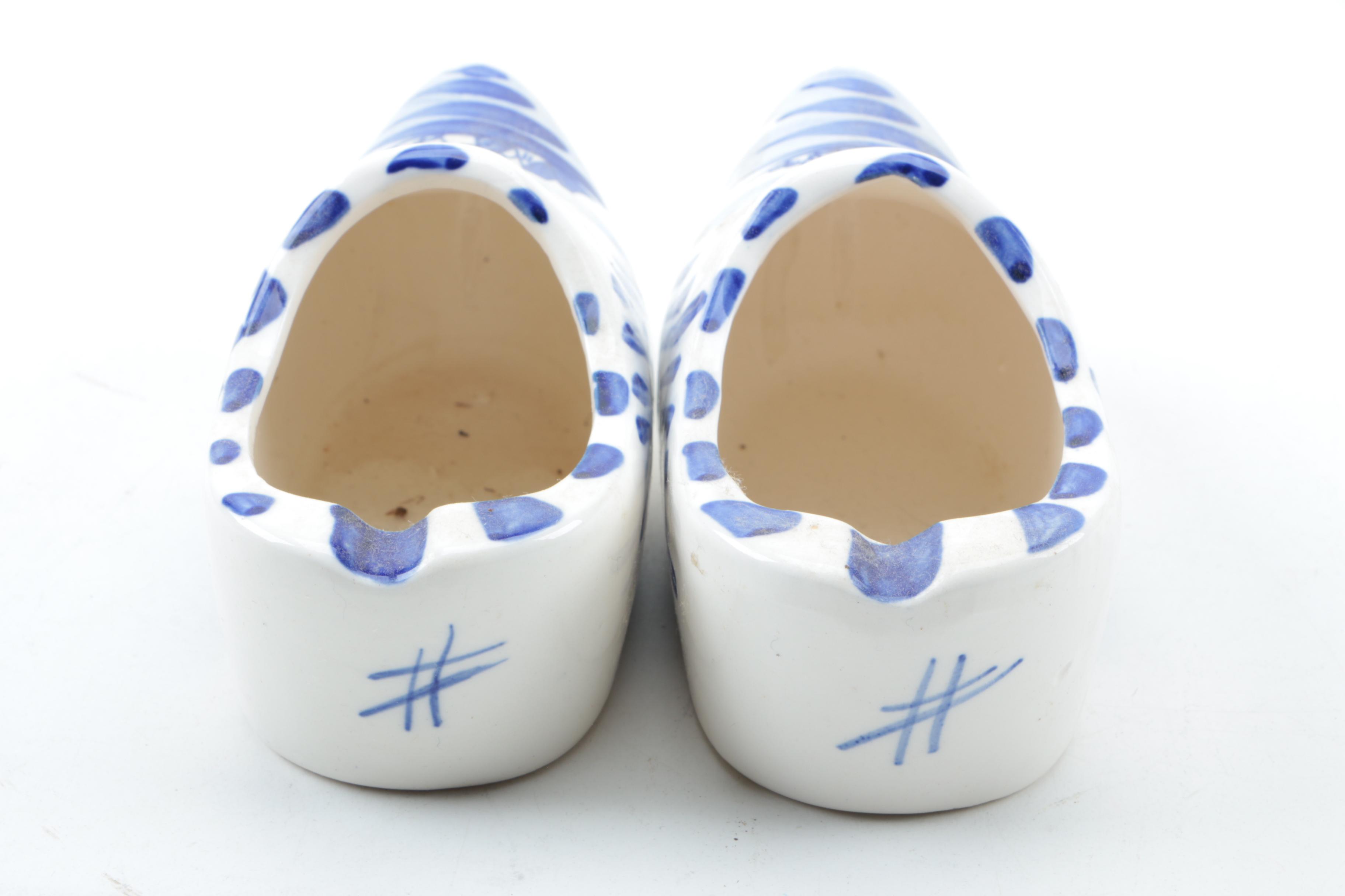 Vintage Delft Style Mugs and Ash Receiver Shoes